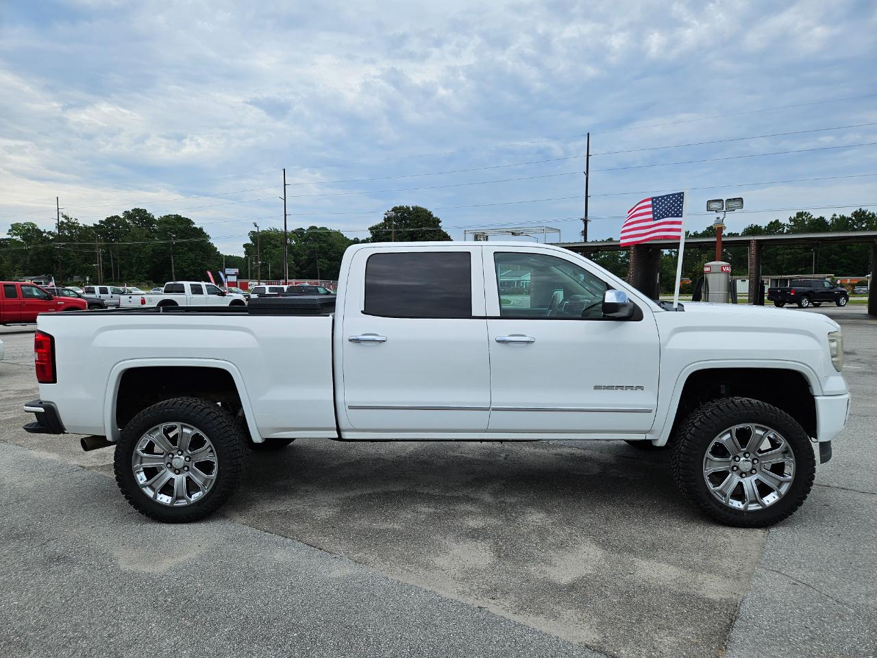 GMC Sierra 1500 SLT Crew Cab 4WD 2014