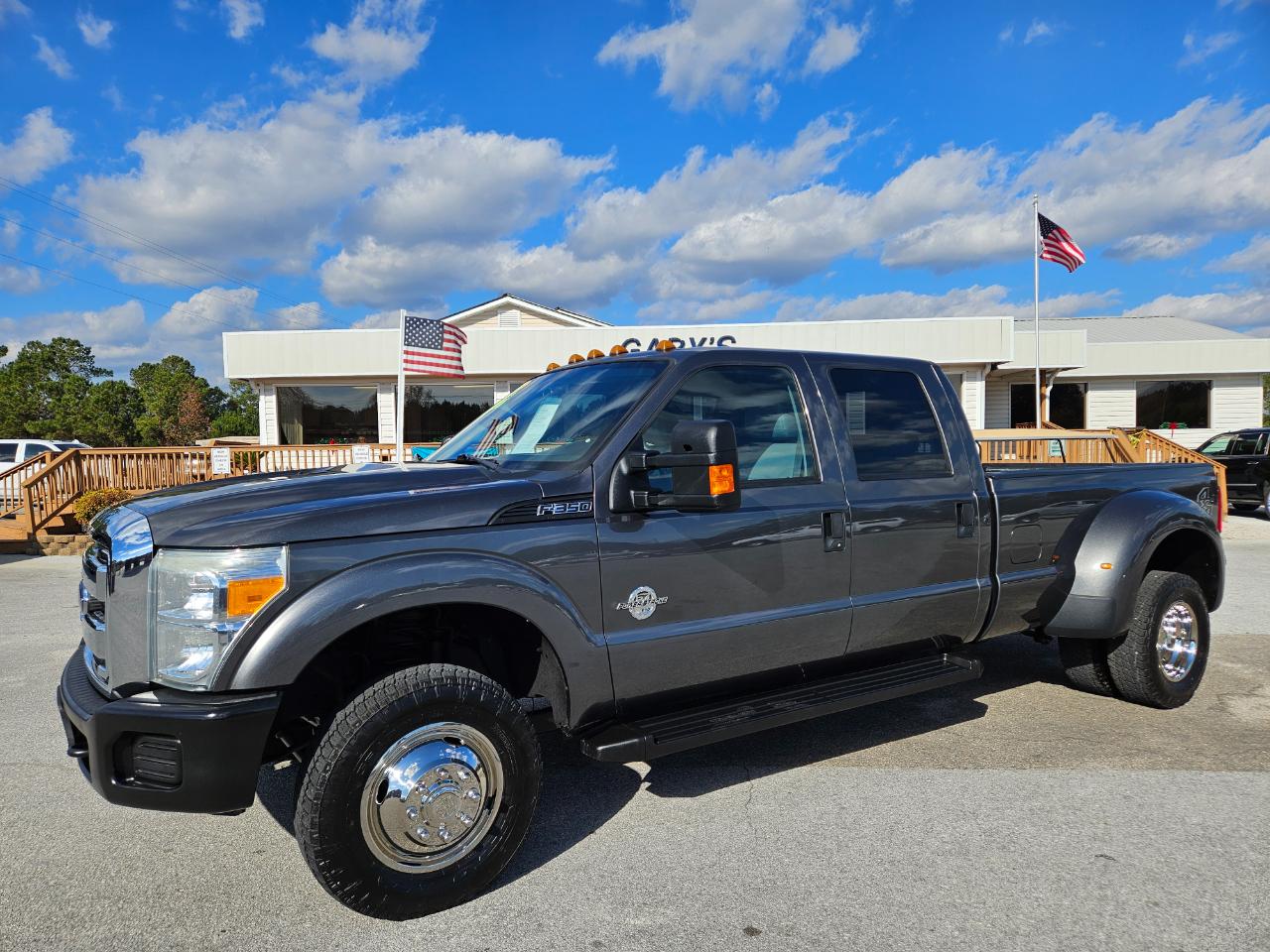 Ford F-350 SD XL Crew Cab Long Bed DRW 4WD 2015