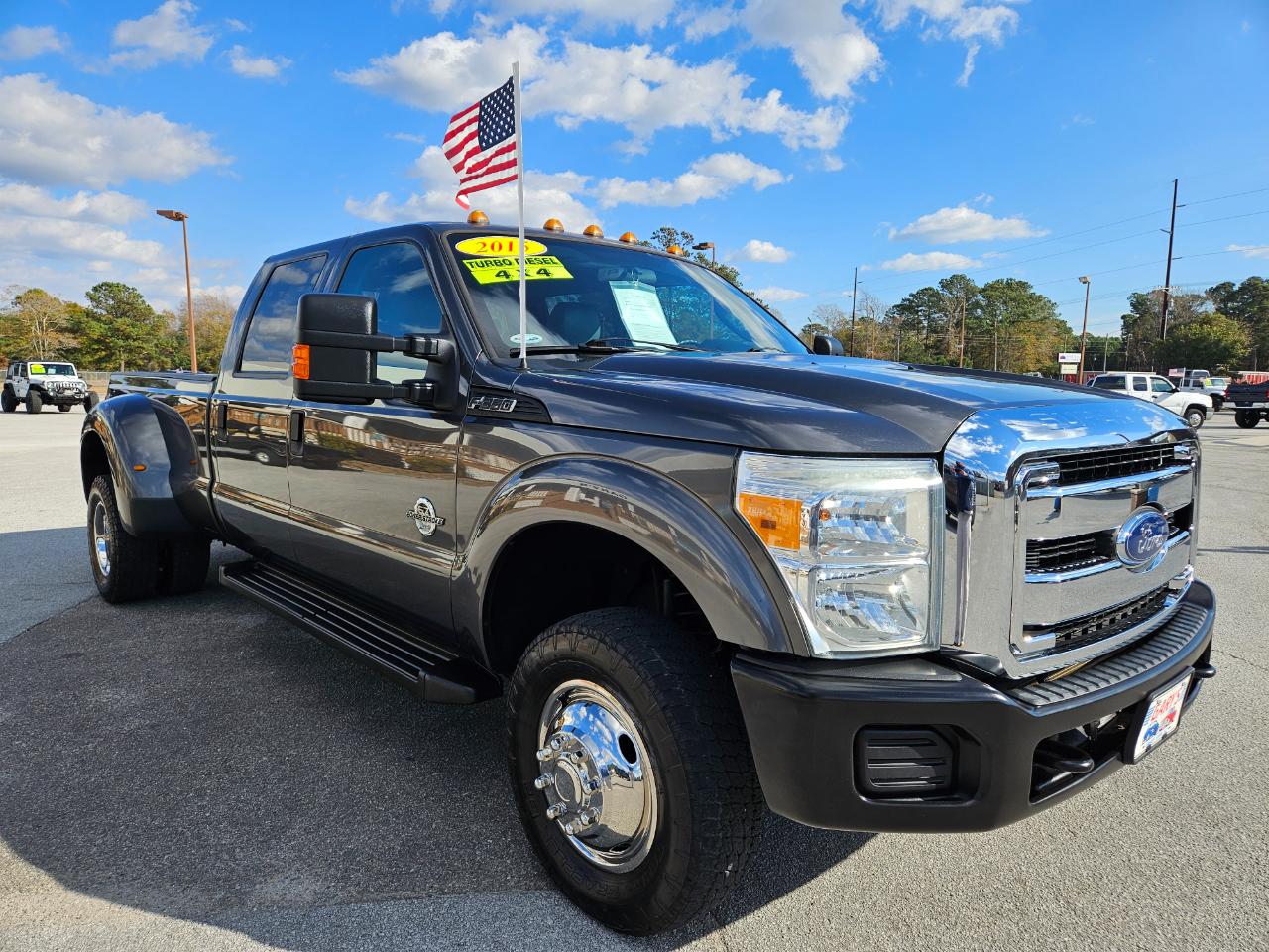 Ford F-350 SD XL Crew Cab Long Bed DRW 4WD 2015