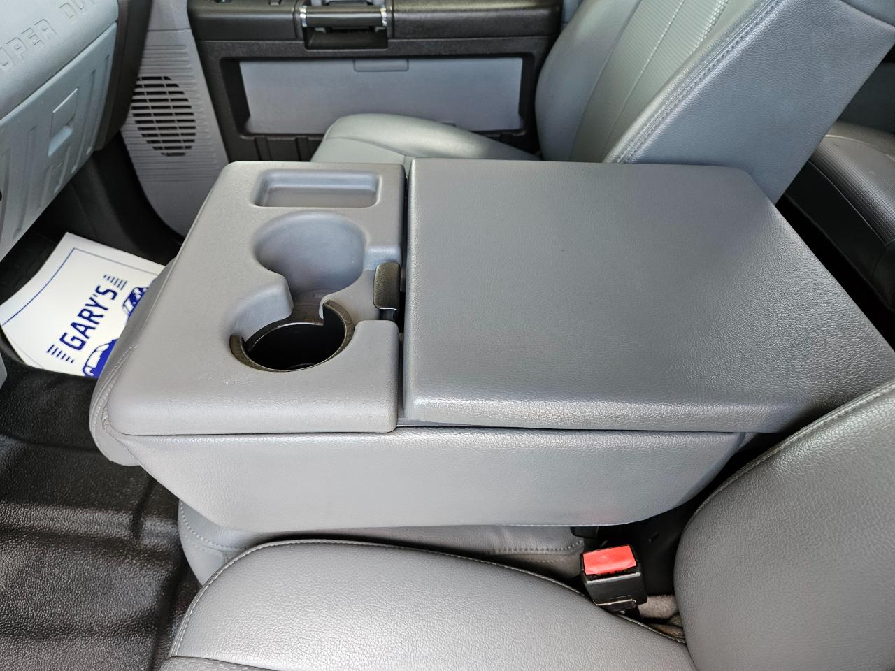 Ford F-350 SD XL Crew Cab Long Bed DRW 4WD 2015