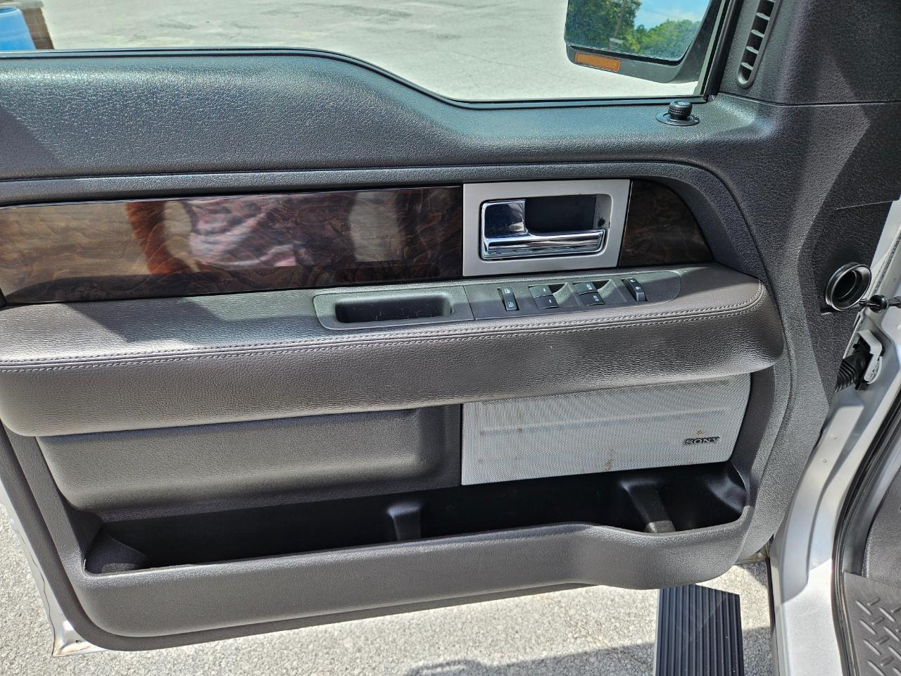 Ford F-150 Platinum SuperCrew 5.5-ft. Bed 4WD 2014