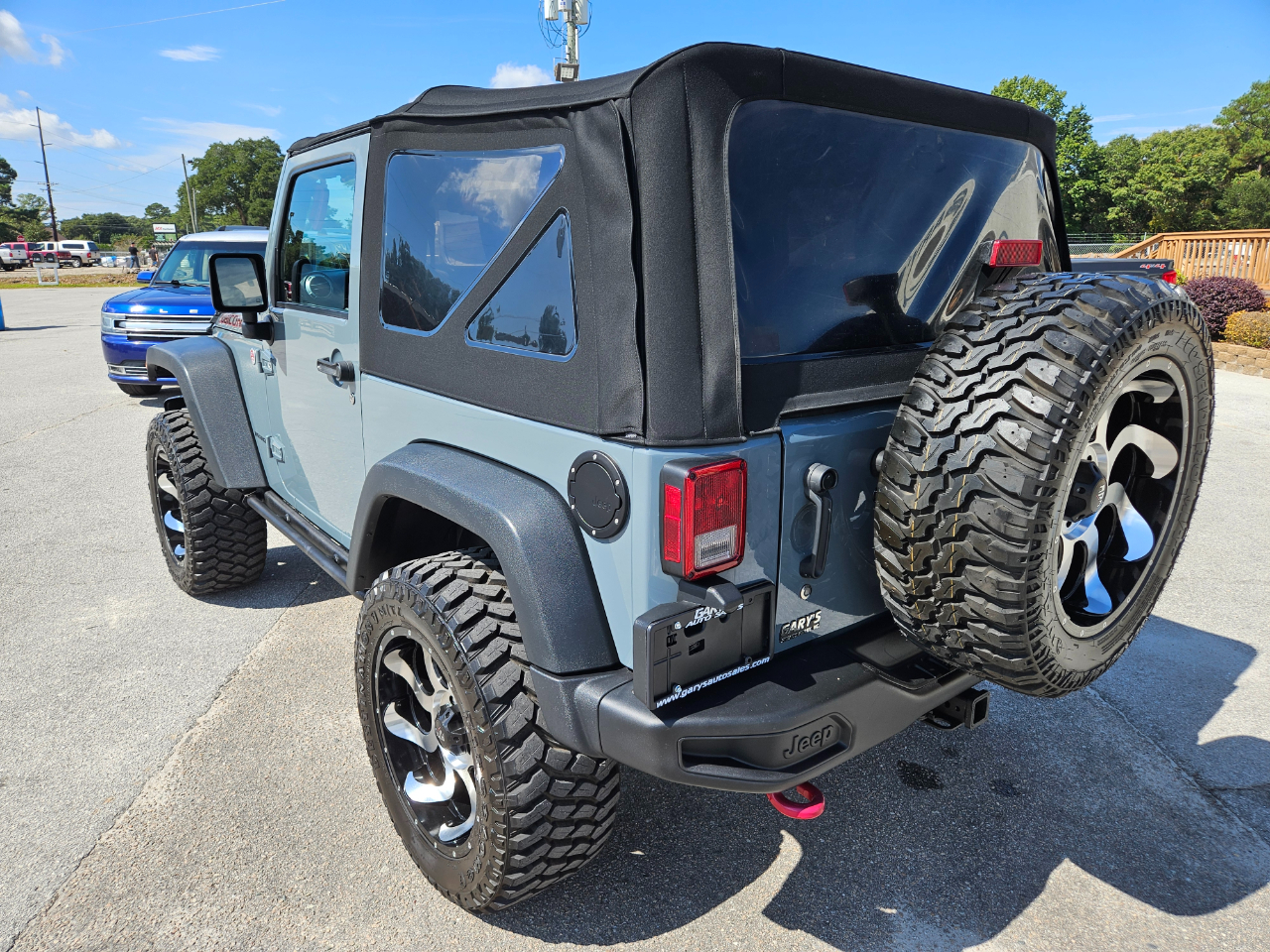 2014 Jeep Wrangler Rubicon photo 3