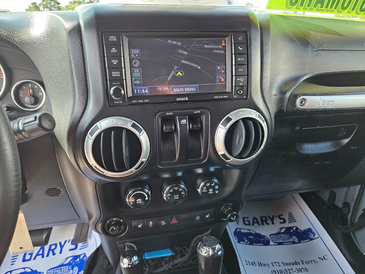 2014 Jeep Wrangler Rubicon photo 17