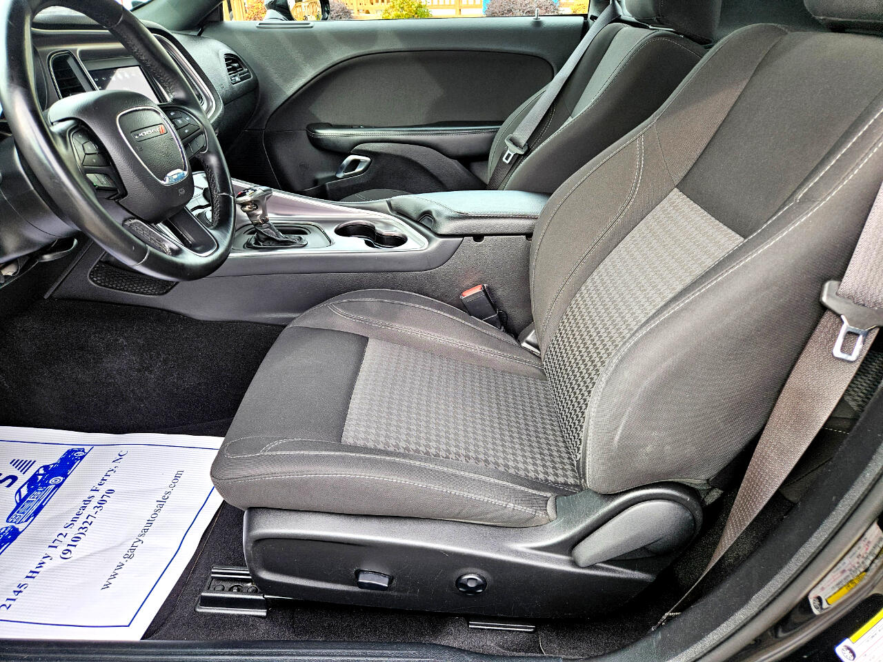 Dodge Challenger SXT RWD 2019