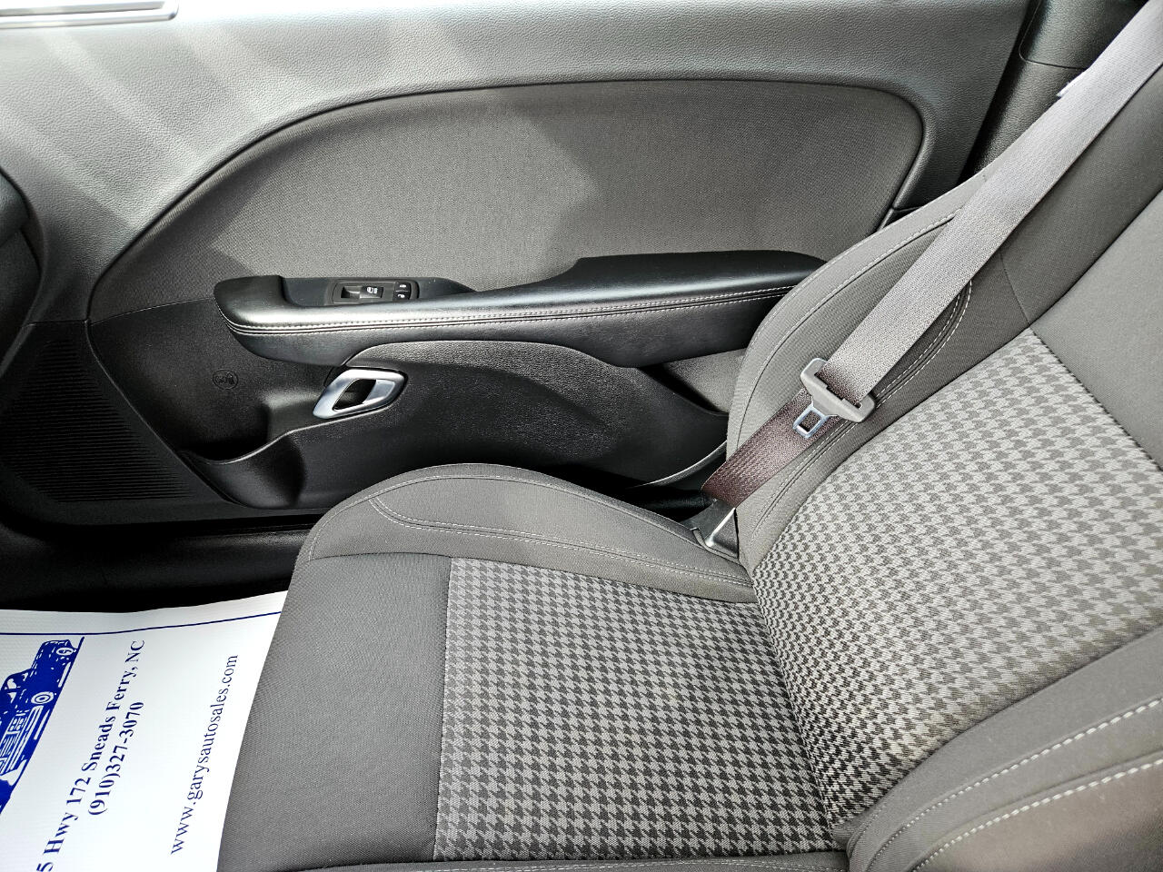 Dodge Challenger SXT RWD 2019