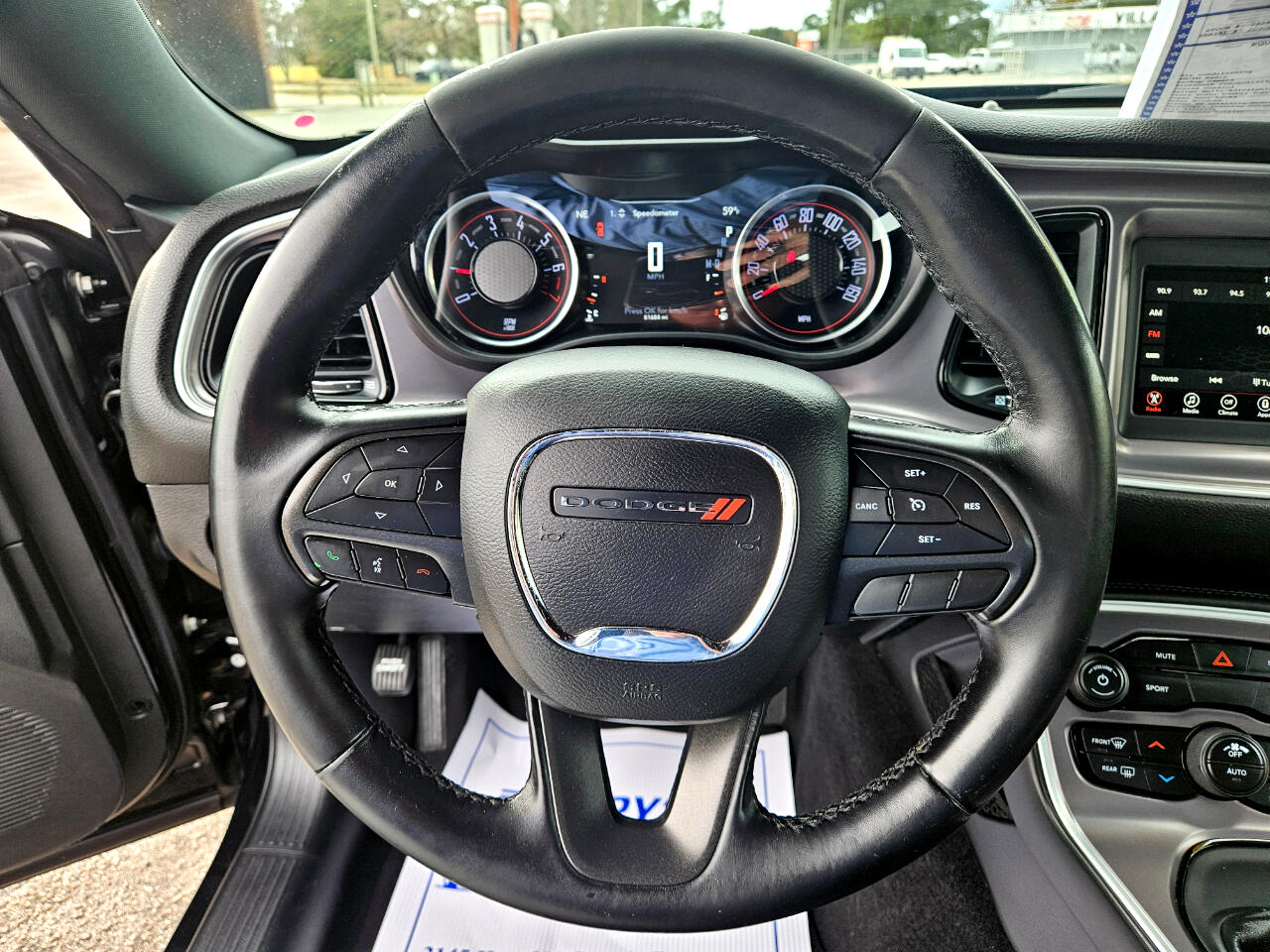 Dodge Challenger SXT RWD 2019