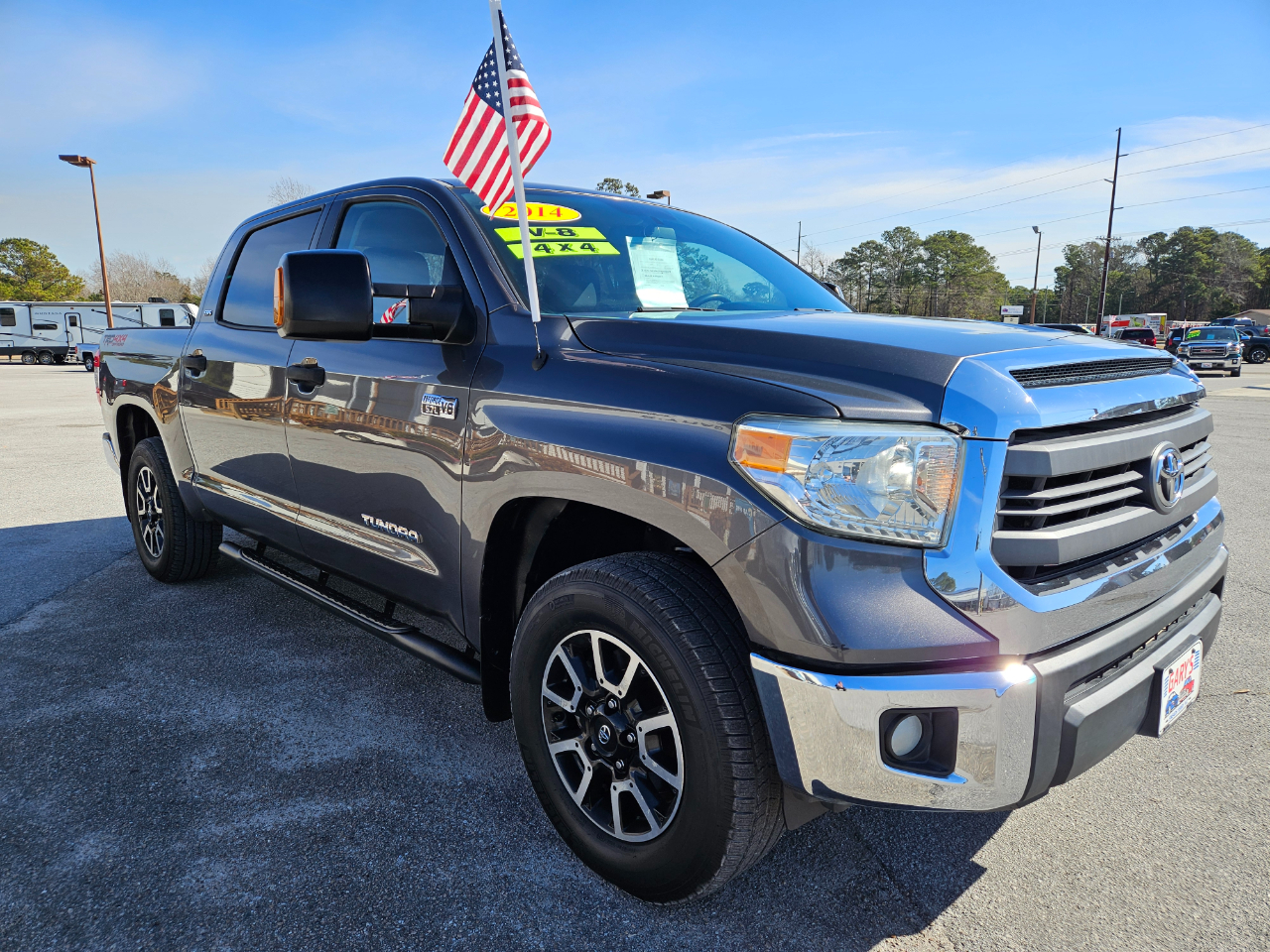 Toyota Tundra 4WD Truck CrewMax 5.7L V8 6-Spd AT SR5 (Natl) 2014