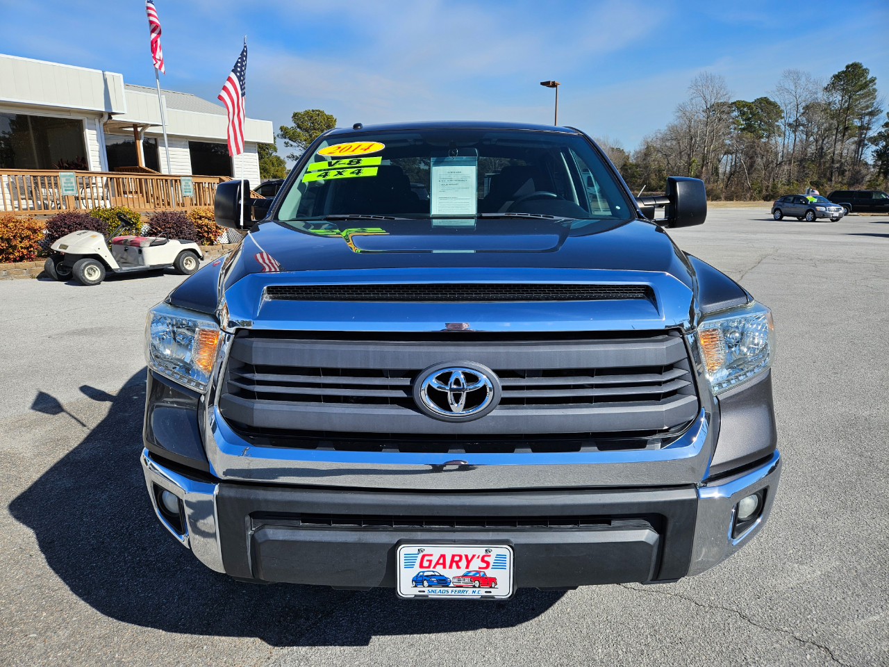 Toyota Tundra 4WD Truck CrewMax 5.7L V8 6-Spd AT SR5 (Natl) 2014