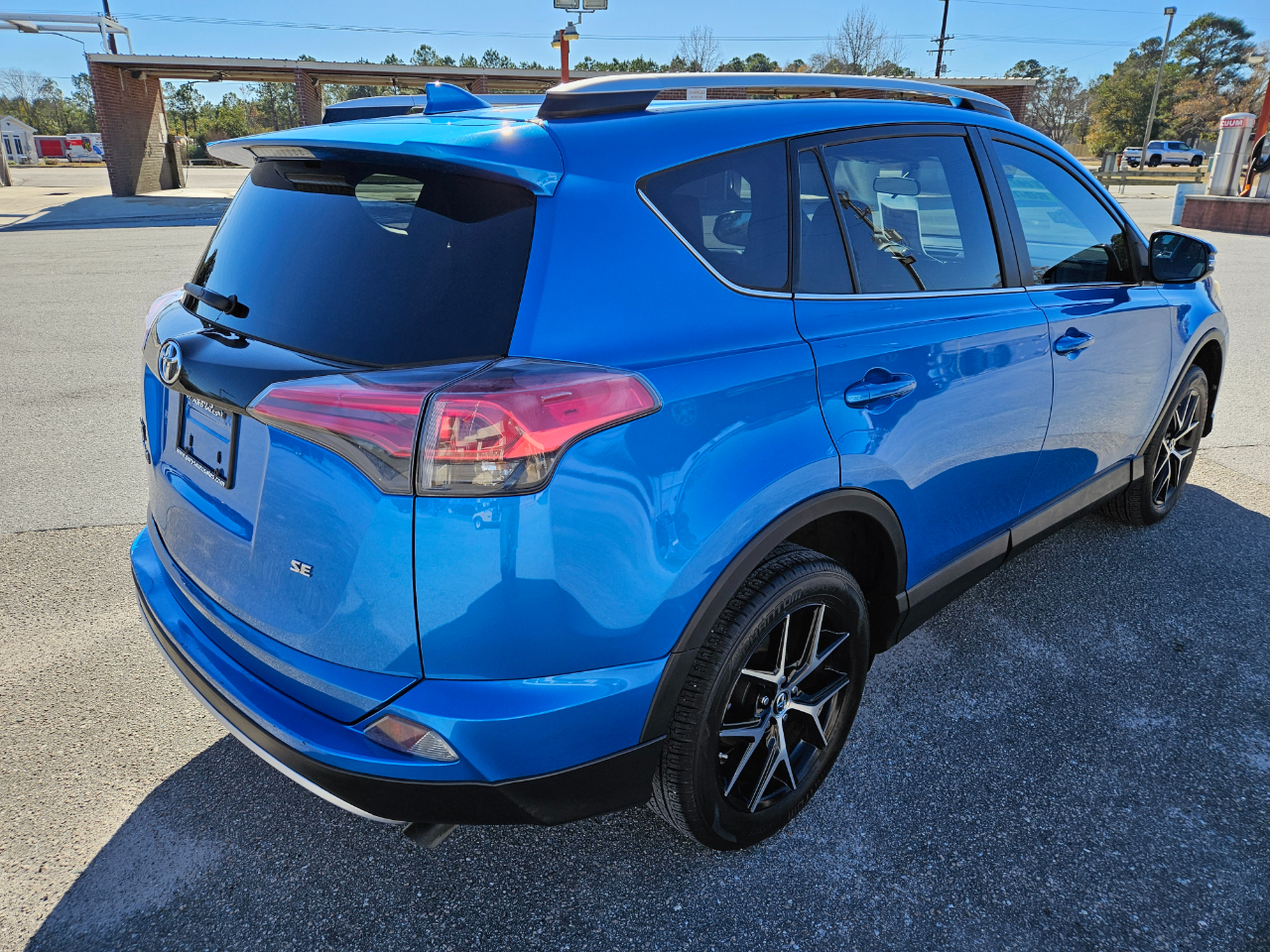 Toyota RAV4 FWD 4dr SE (Natl) 2016