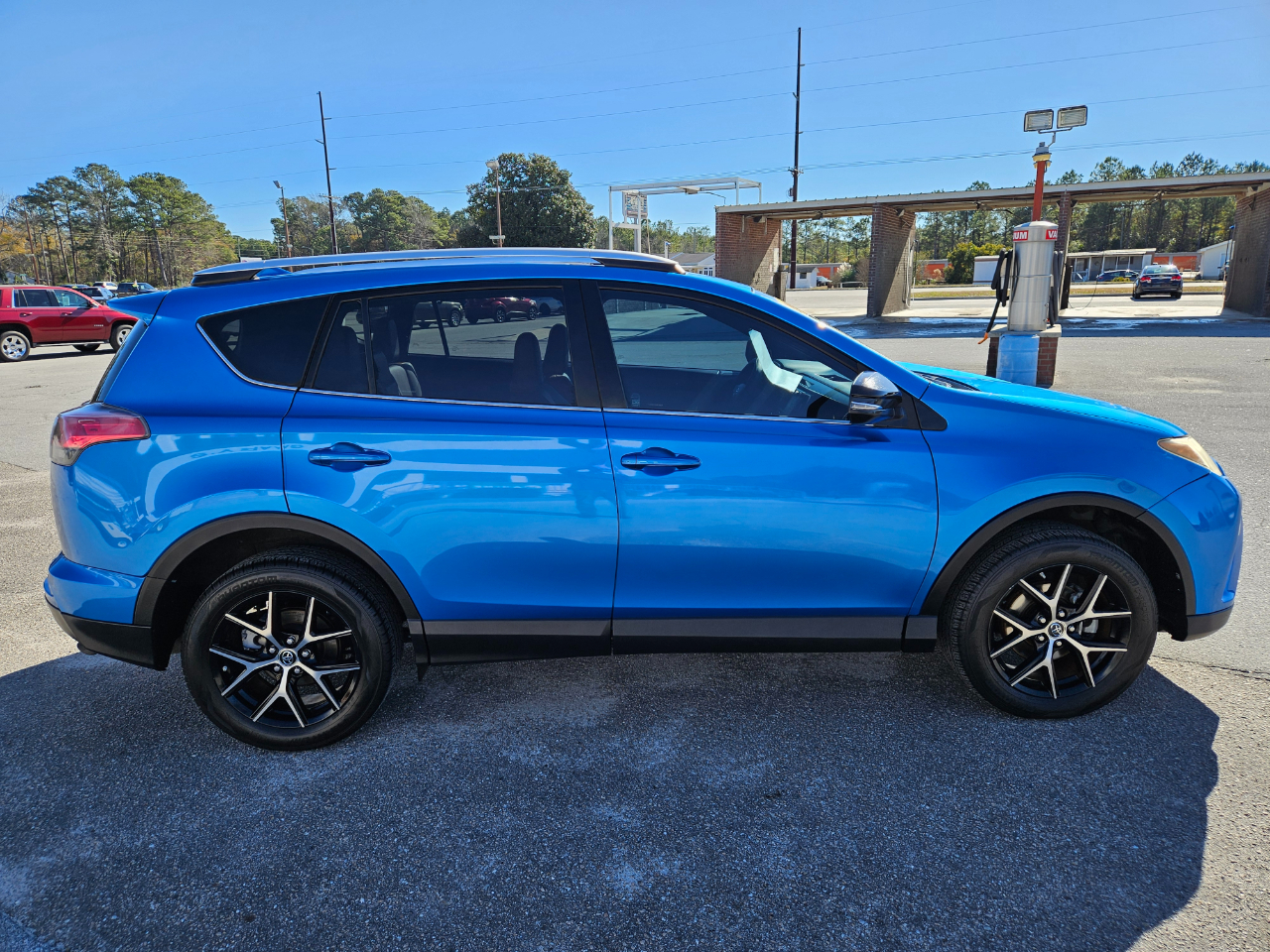 Toyota RAV4 FWD 4dr SE (Natl) 2016