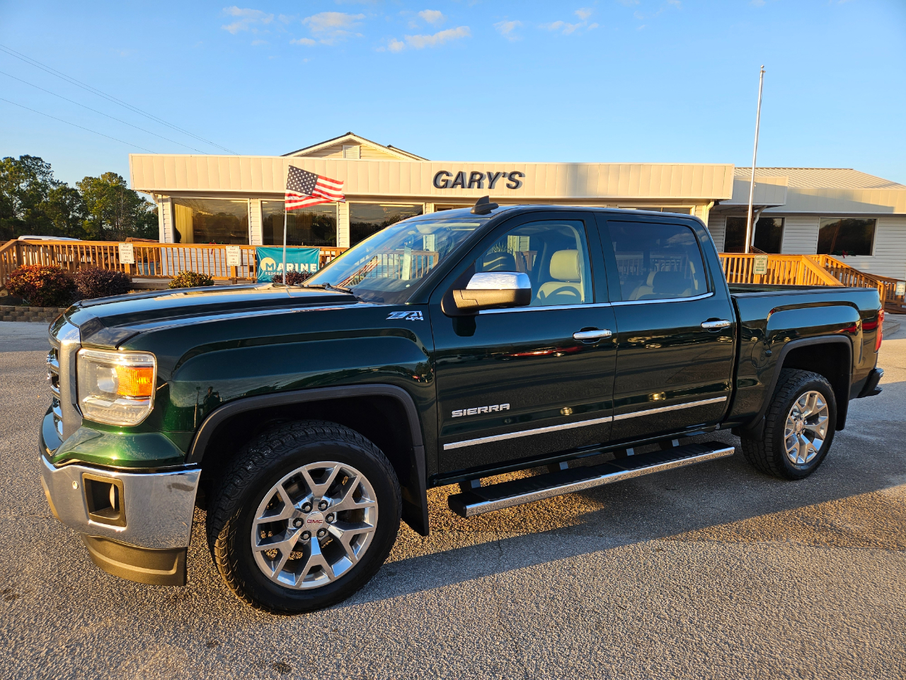GMC Sierra 1500 SLT Crew Cab  Short Box 4WD 2015