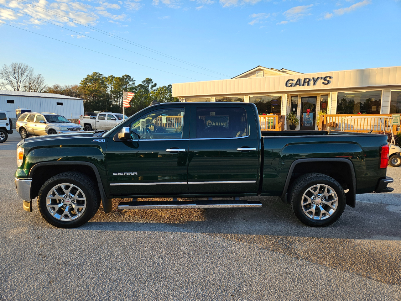 GMC Sierra 1500 SLT Crew Cab  Short Box 4WD 2015