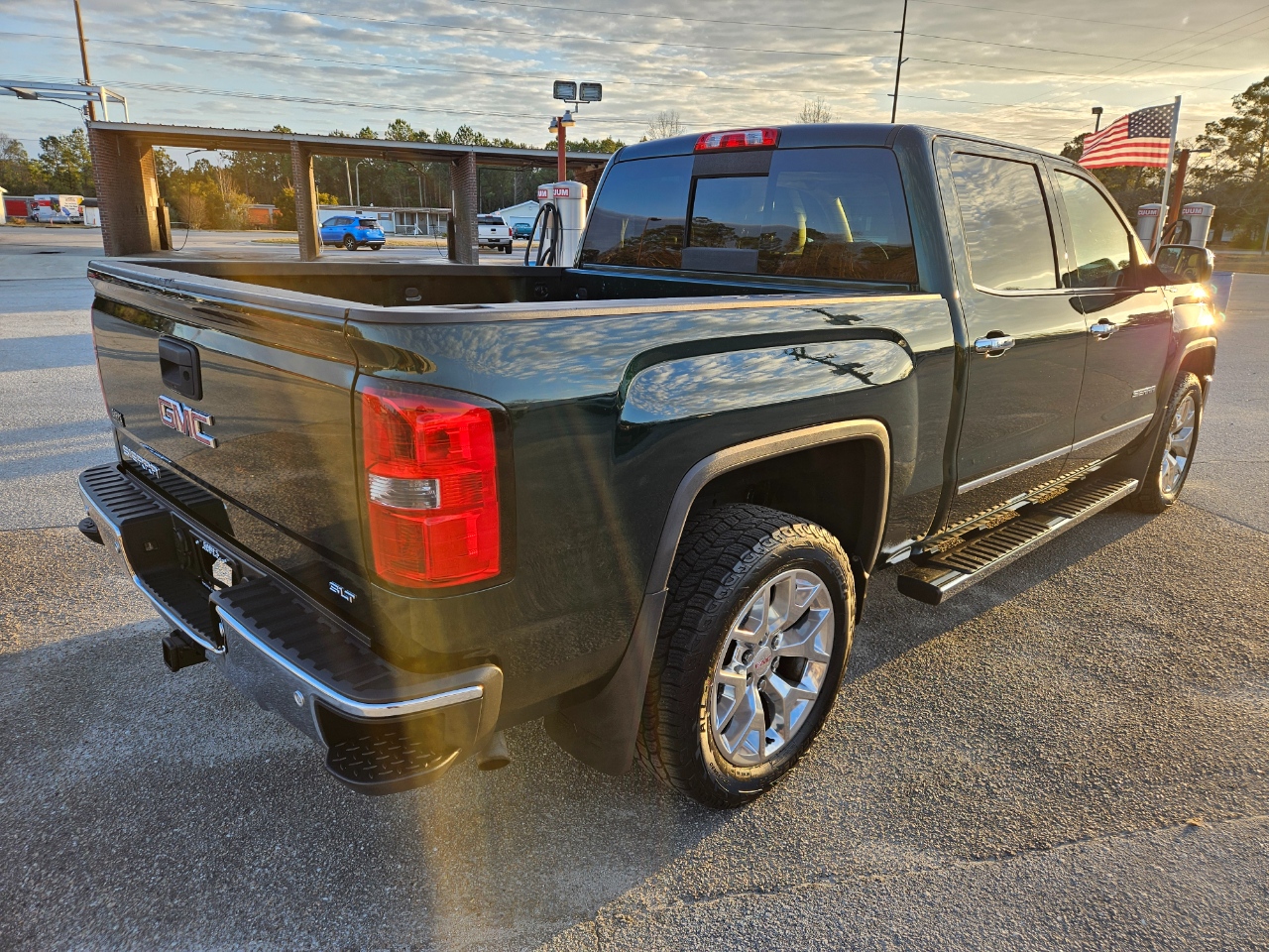 GMC Sierra 1500 SLT Crew Cab  Short Box 4WD 2015