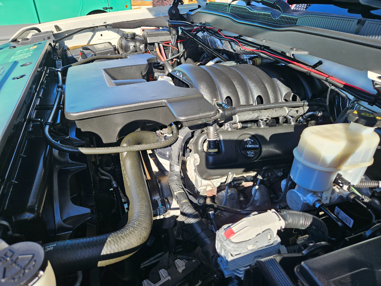 Chevrolet Silverado 1500 4WD Crew Cab 143.5" LTZ w/1LZ 2015