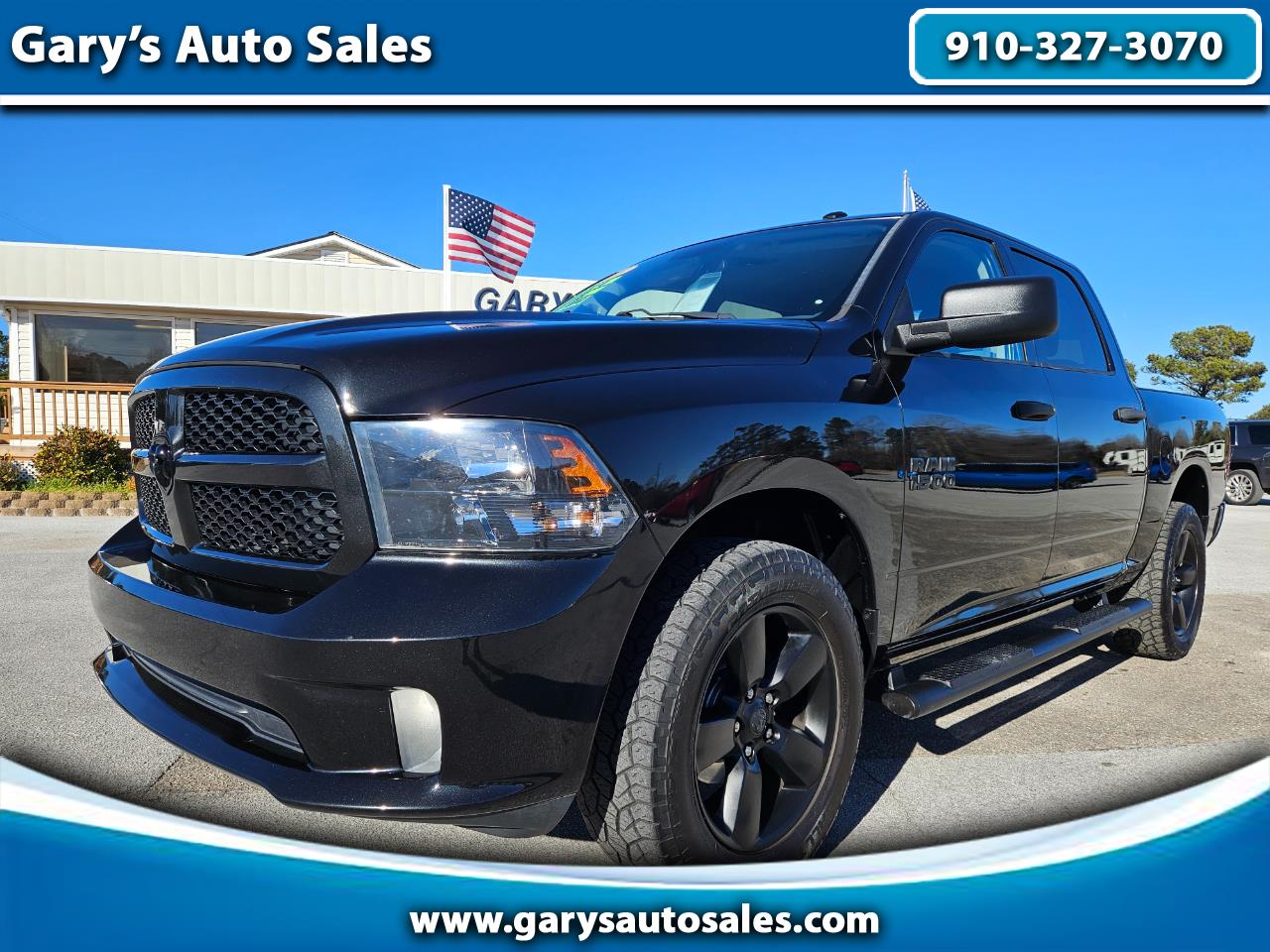 2018 RAM 1500 Express 4x4 Crew Cab 5'7" Box