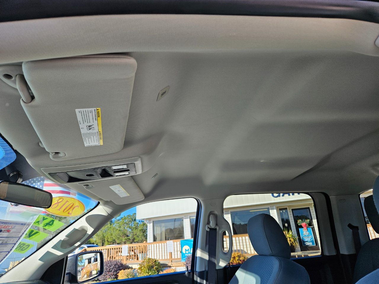 RAM 1500 Express 4x4 Crew Cab 5'7" Box 2018