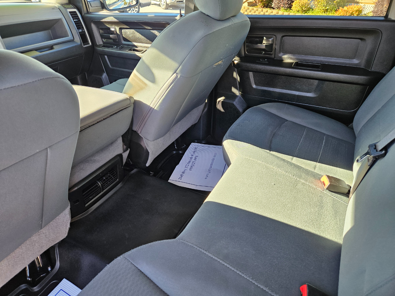 RAM 1500 Express 4x4 Crew Cab 5'7" Box 2018