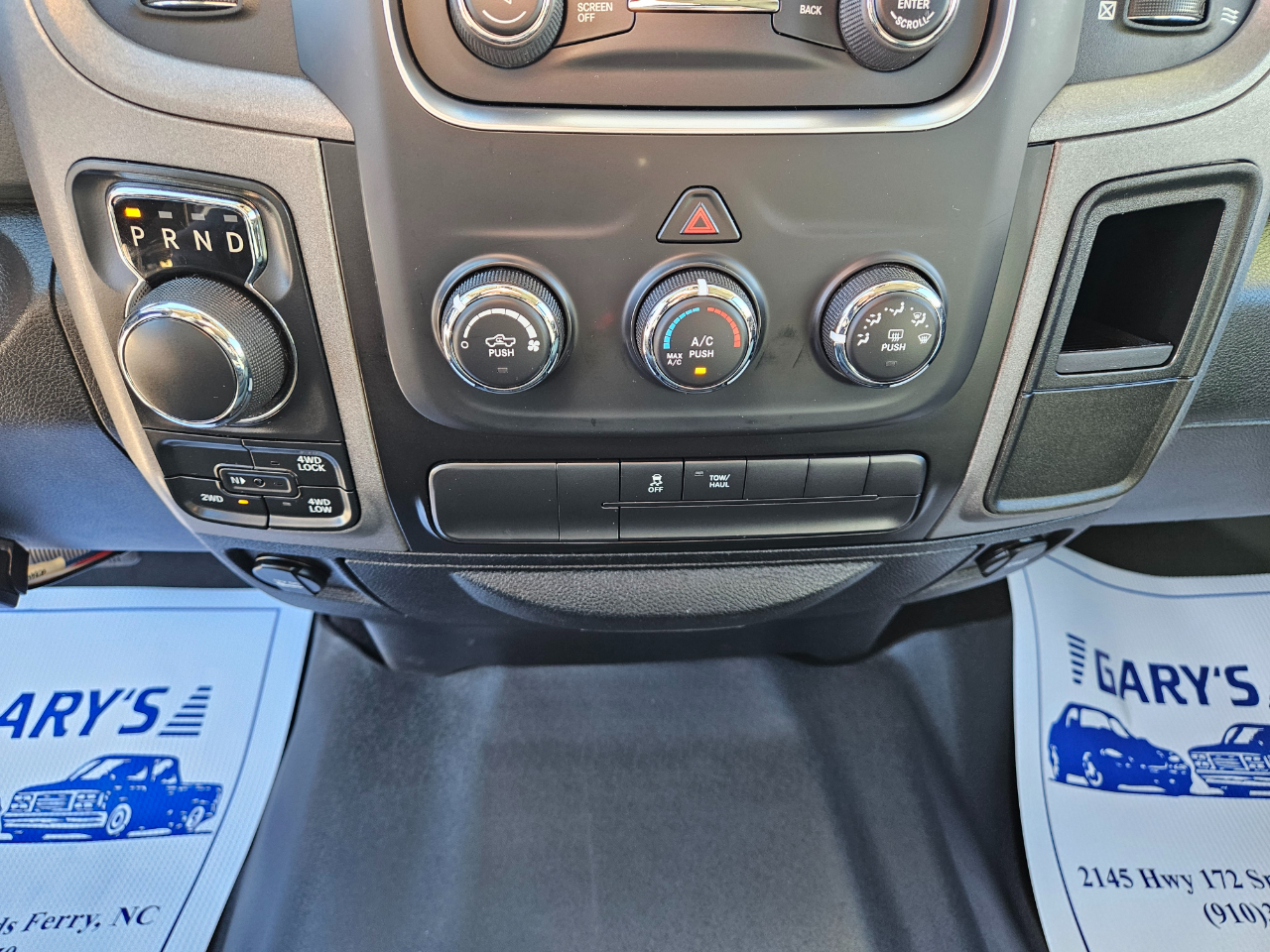 RAM 1500 Express 4x4 Crew Cab 5'7" Box 2018
