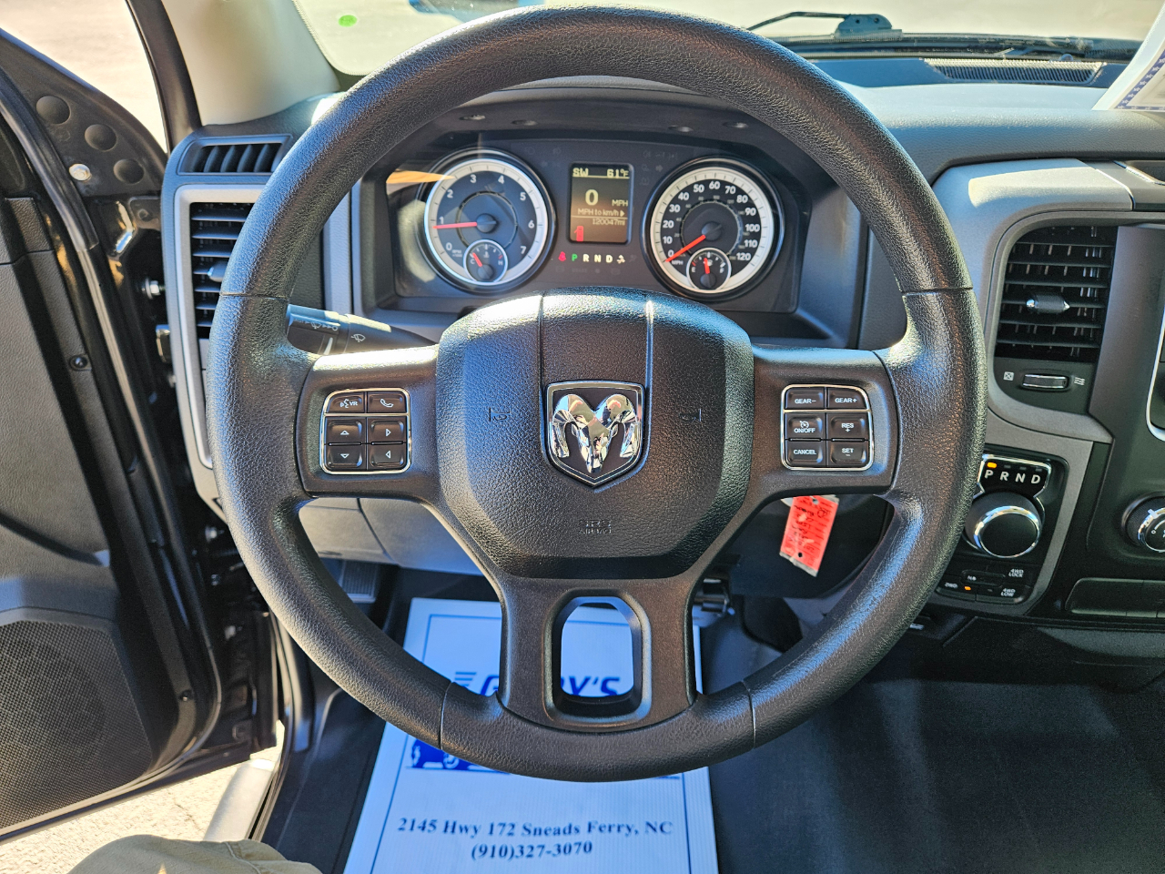 RAM 1500 Express 4x4 Crew Cab 5'7" Box 2018