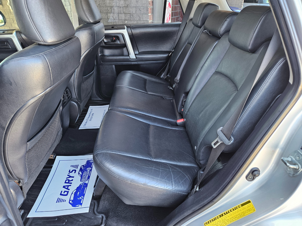 Toyota 4Runner 4WD 4dr V6 Limited (Natl) 2010