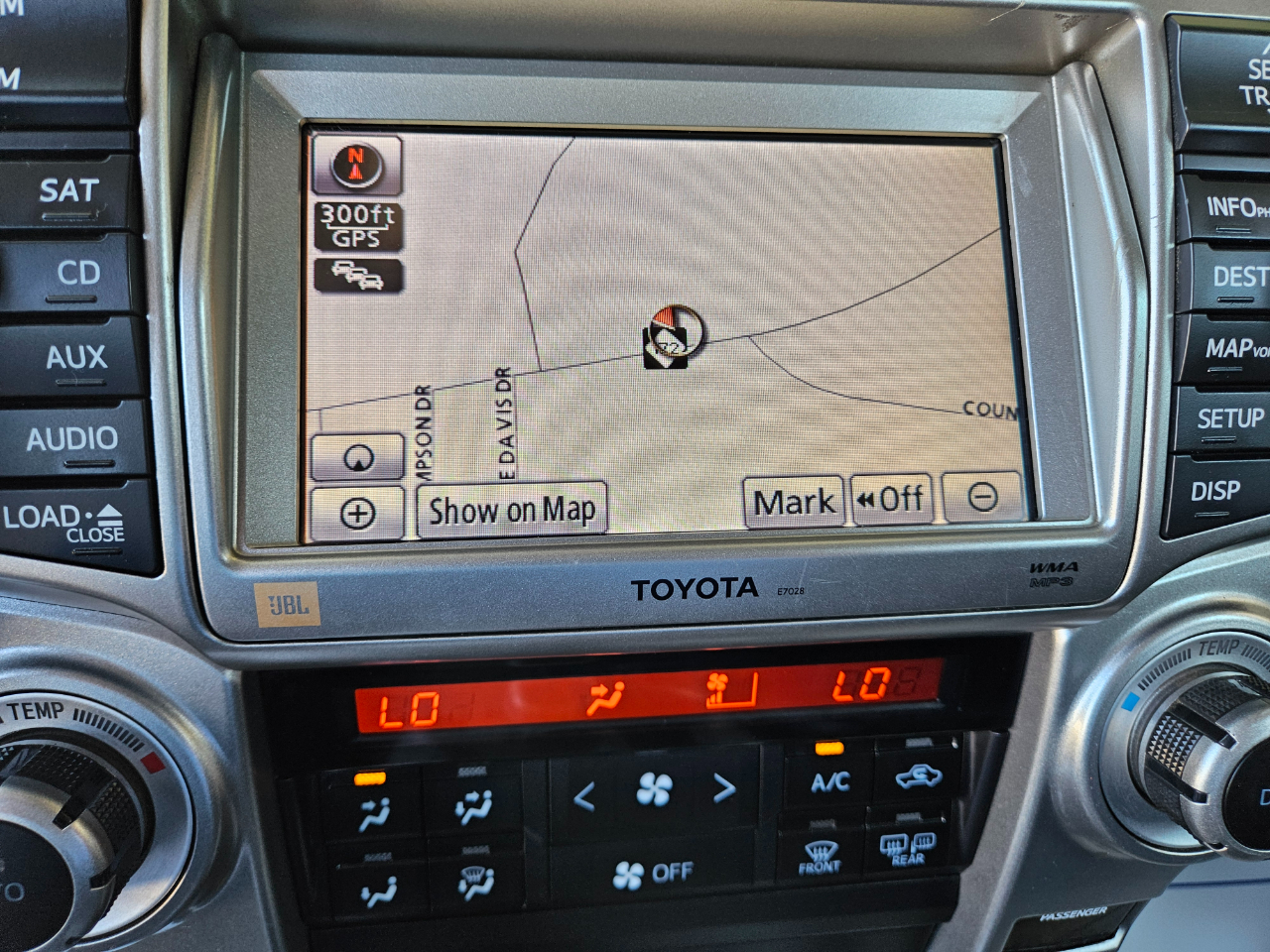 Toyota 4Runner 4WD 4dr V6 Limited (Natl) 2010