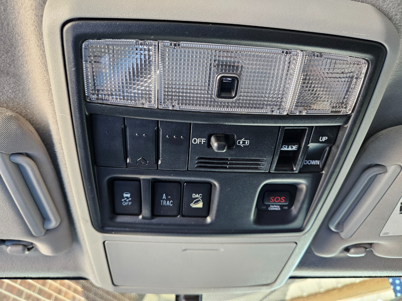 Toyota 4Runner 4WD 4dr V6 Limited (Natl) 2010