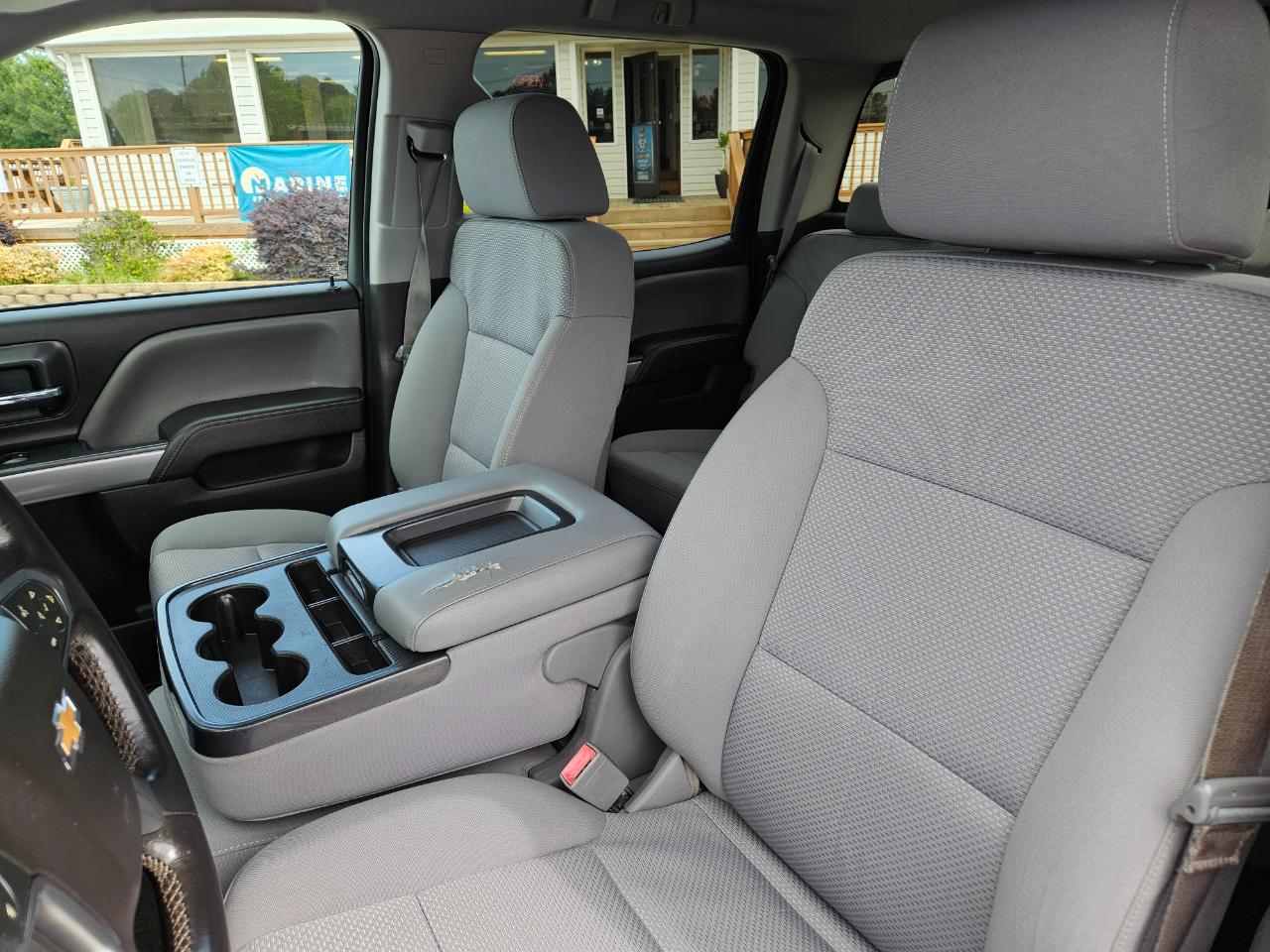 Chevrolet Silverado 1500 LT Crew Cab 4WD SWB 2015