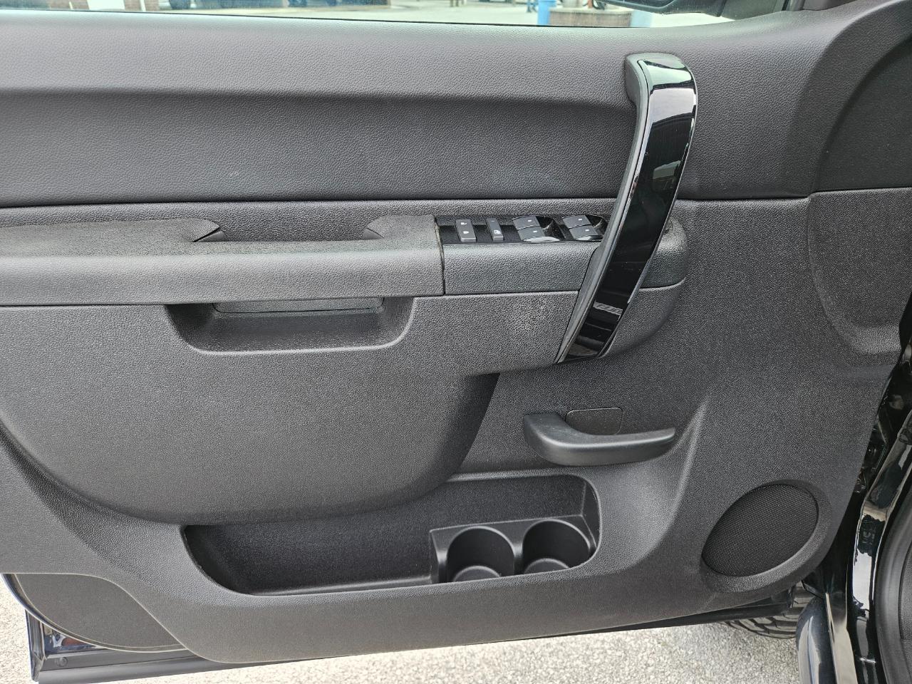 Chevrolet Silverado 1500 LT Crew Cab 4WD SWB 2013