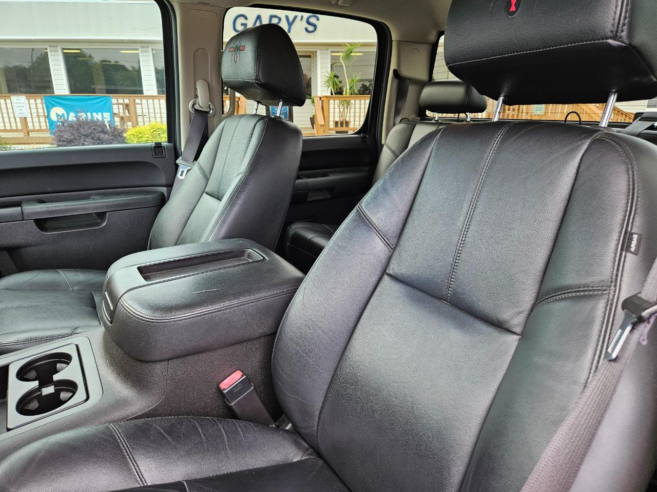 Chevrolet Silverado 1500 LT Crew Cab 4WD SWB 2013