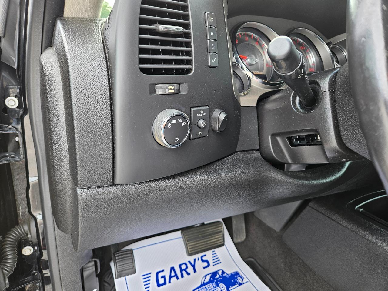 Chevrolet Silverado 1500 LT Crew Cab 4WD SWB 2013