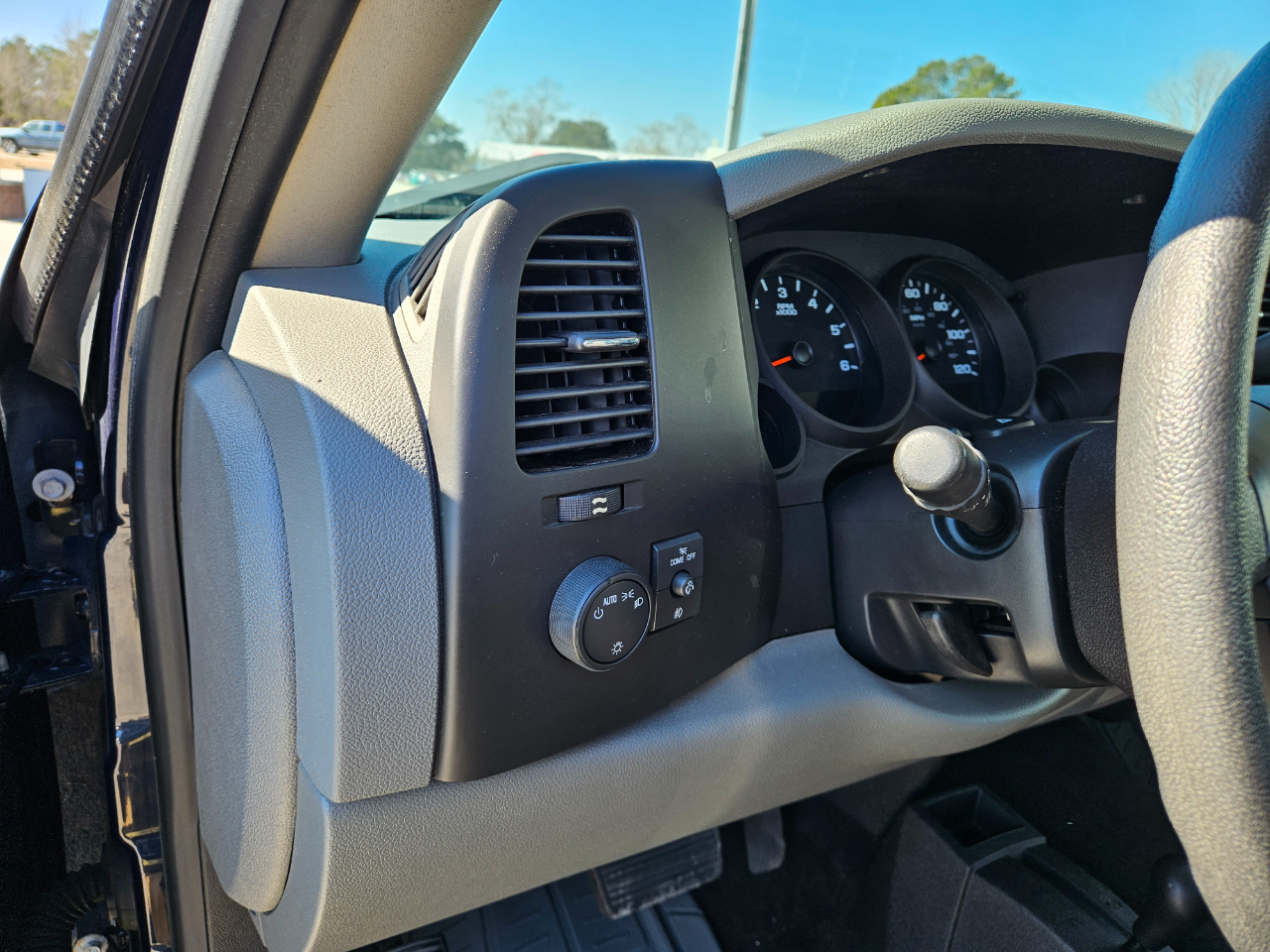 GMC Sierra 1500 4WD Reg Cab 119.0" Work Truck 2012