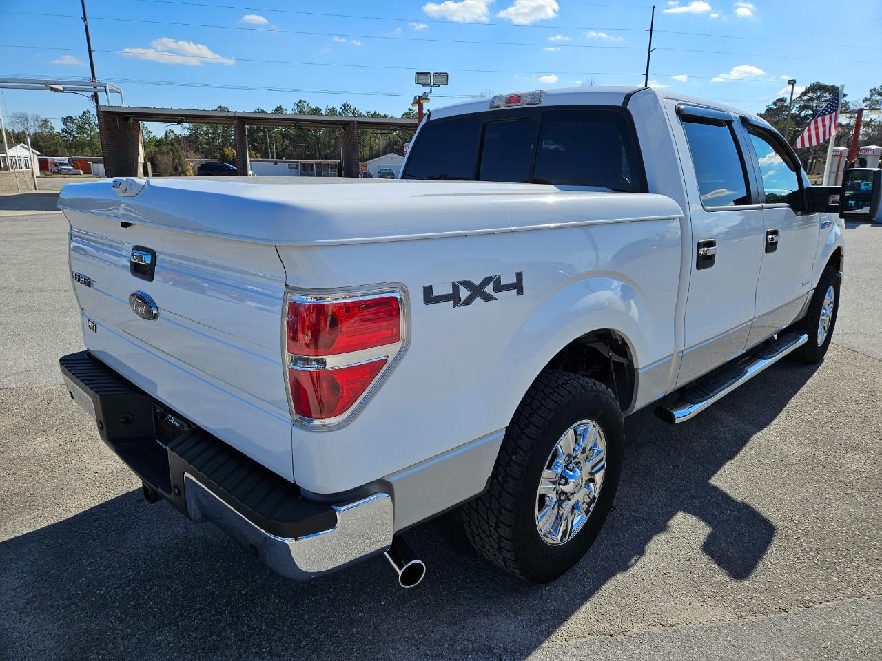 Ford F-150 XLT SuperCrew Short Bed 4WD 2012