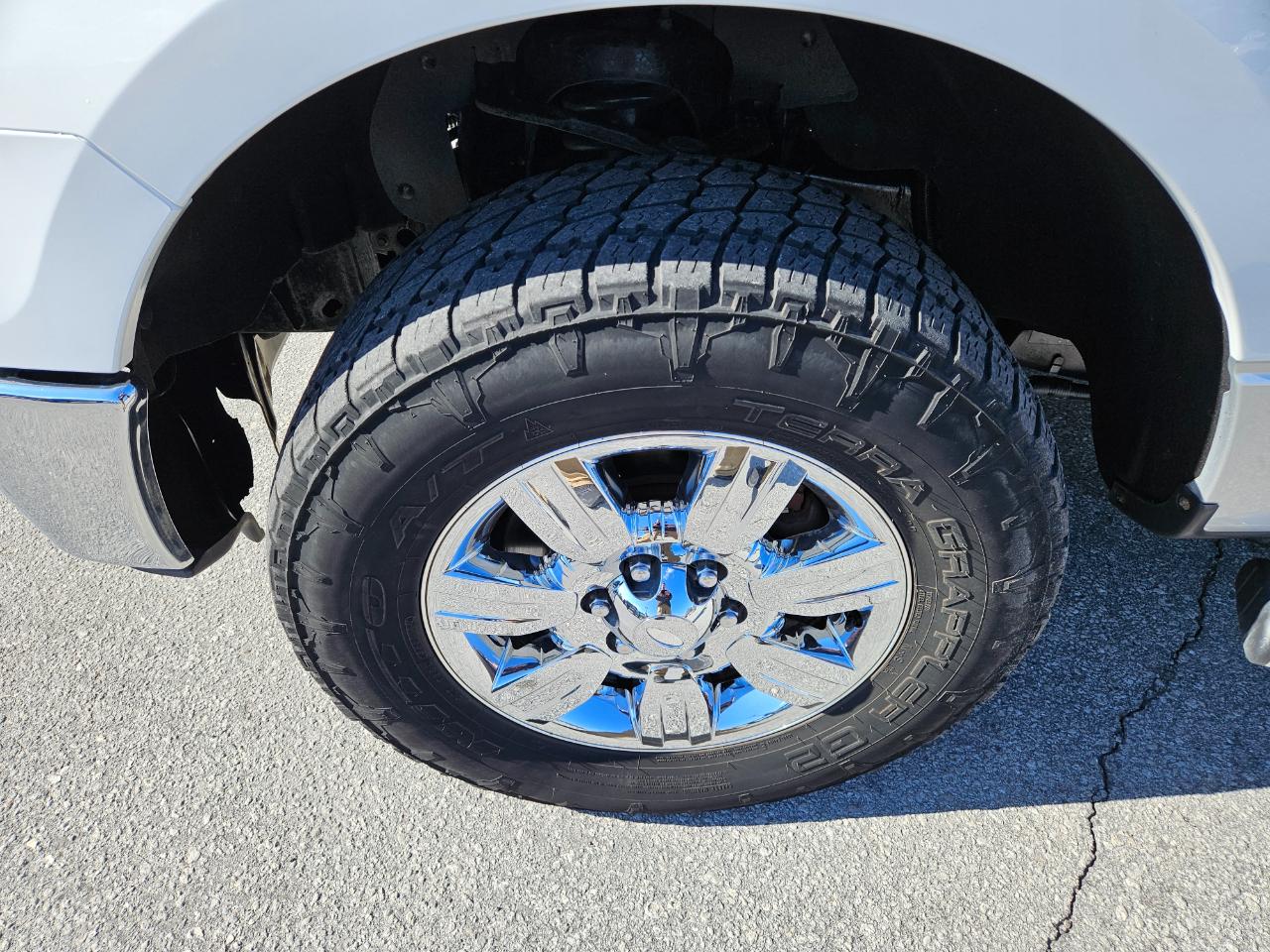 Ford F-150 XLT SuperCrew Short Bed 4WD 2012