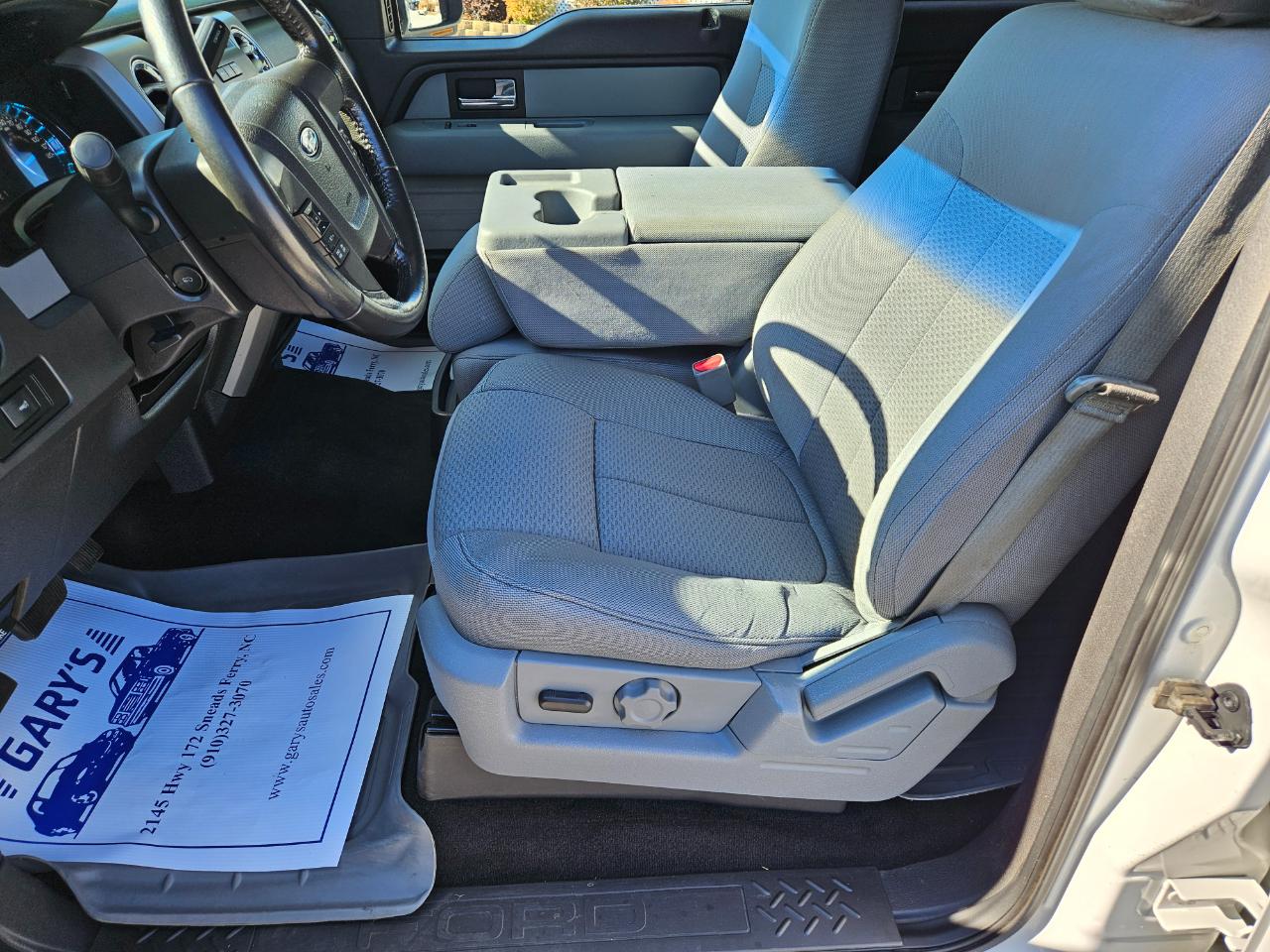 Ford F-150 XLT SuperCrew Short Bed 4WD 2012