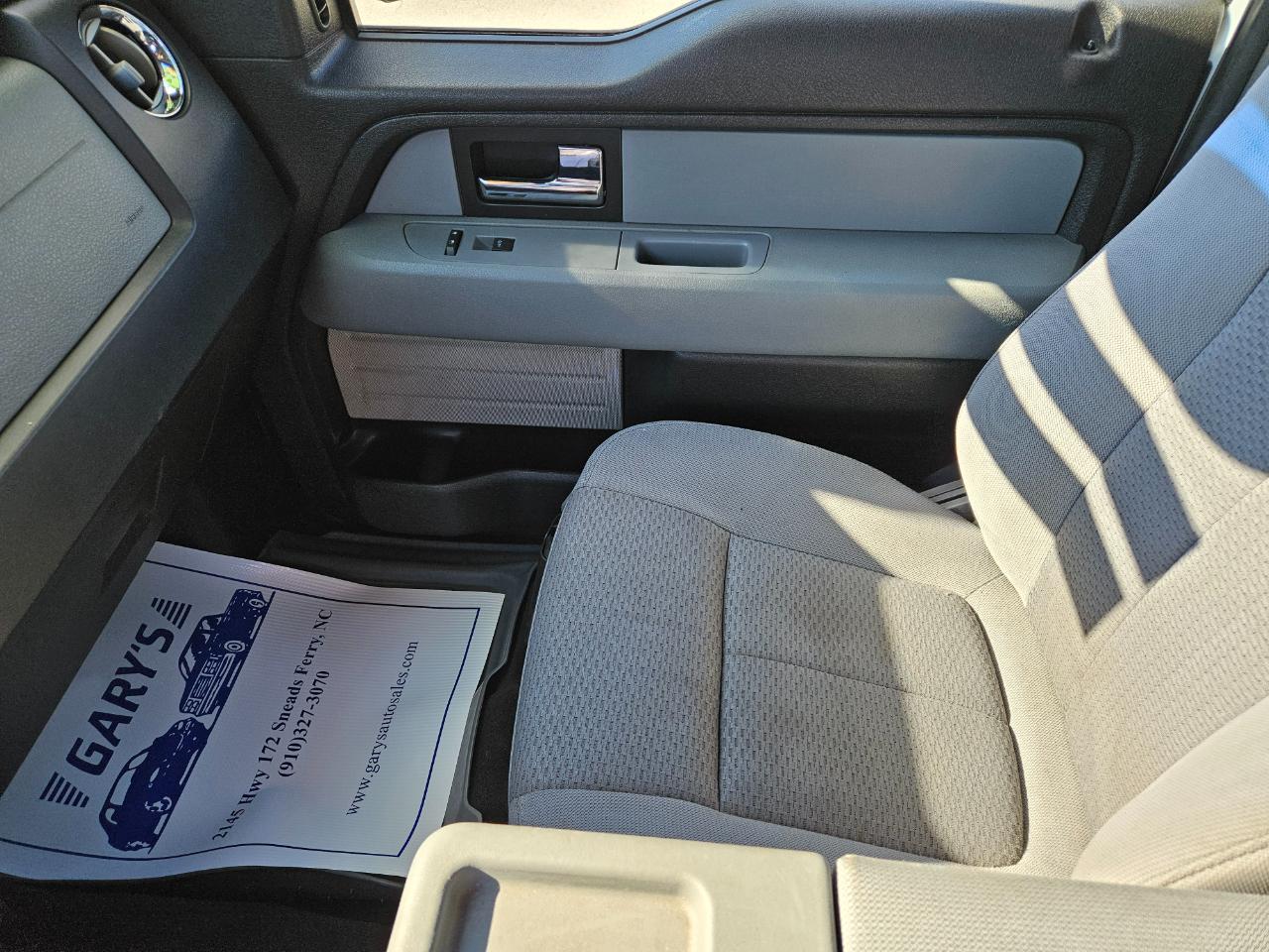 Ford F-150 XLT SuperCrew Short Bed 4WD 2012