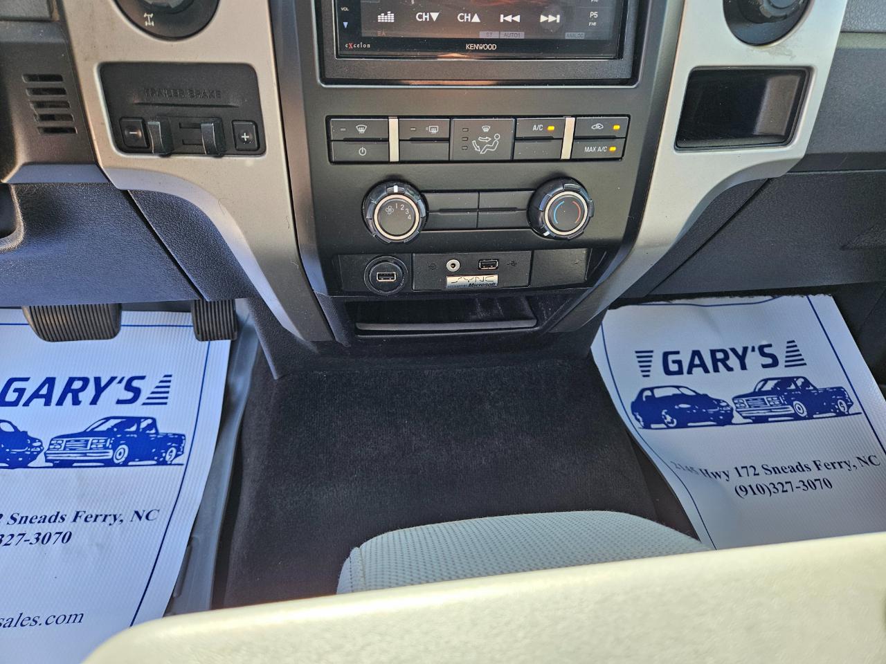 Ford F-150 XLT SuperCrew Short Bed 4WD 2012