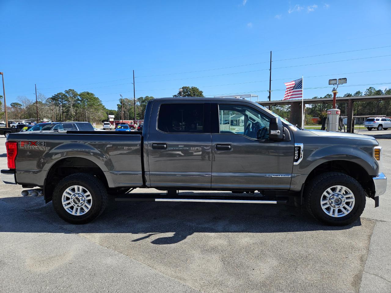 Ford Super Duty F-250 SRW XLT 4WD Crew Cab 6.75' Box 2019