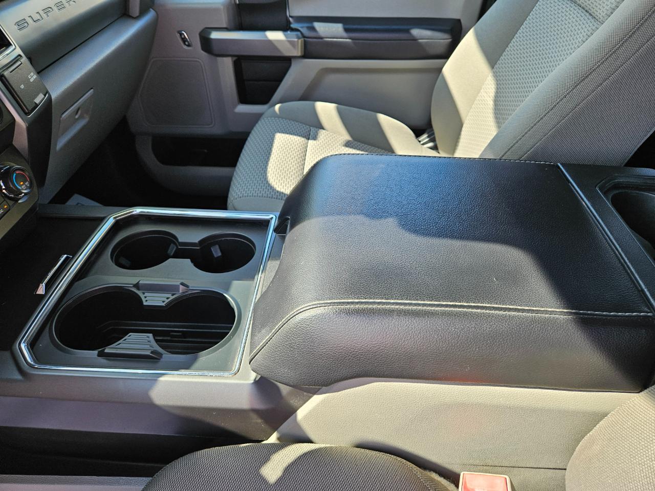 Ford Super Duty F-250 SRW XLT 4WD Crew Cab 6.75' Box 2019