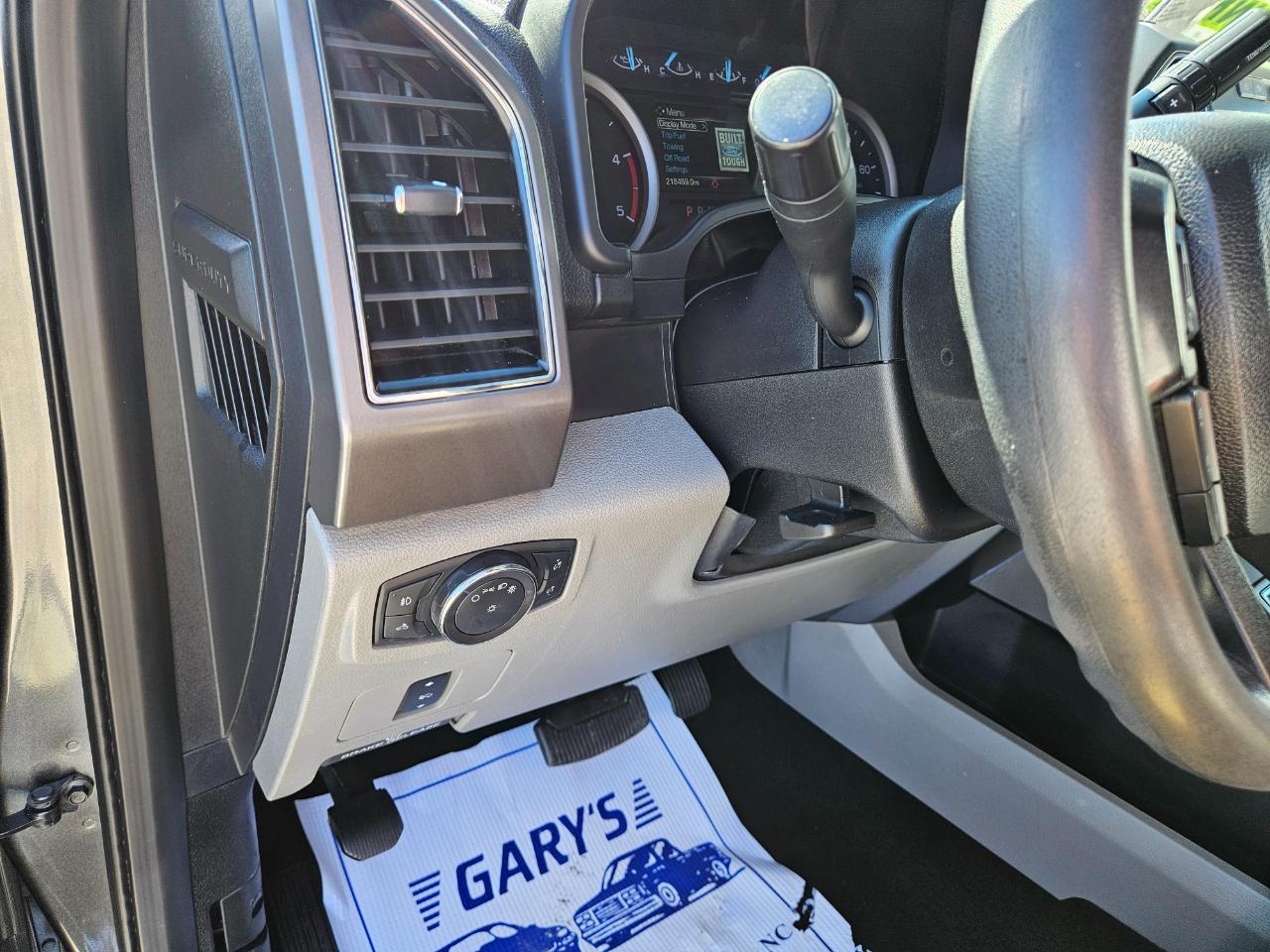 Ford Super Duty F-250 SRW XLT 4WD Crew Cab 6.75' Box 2019