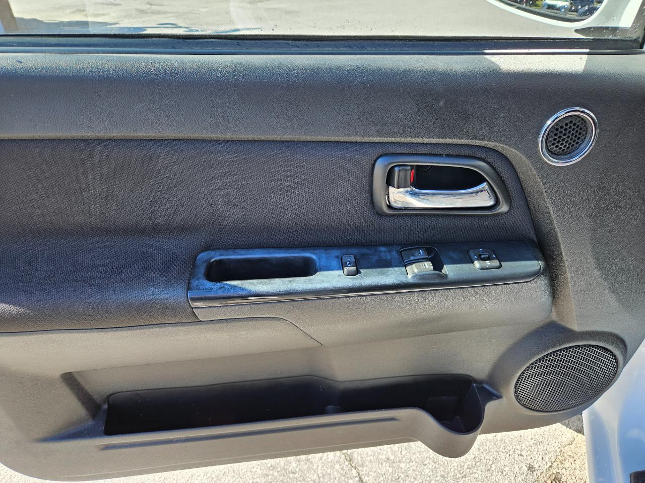 GMC Canyon 4WD Ext Cab Work Truck 2012