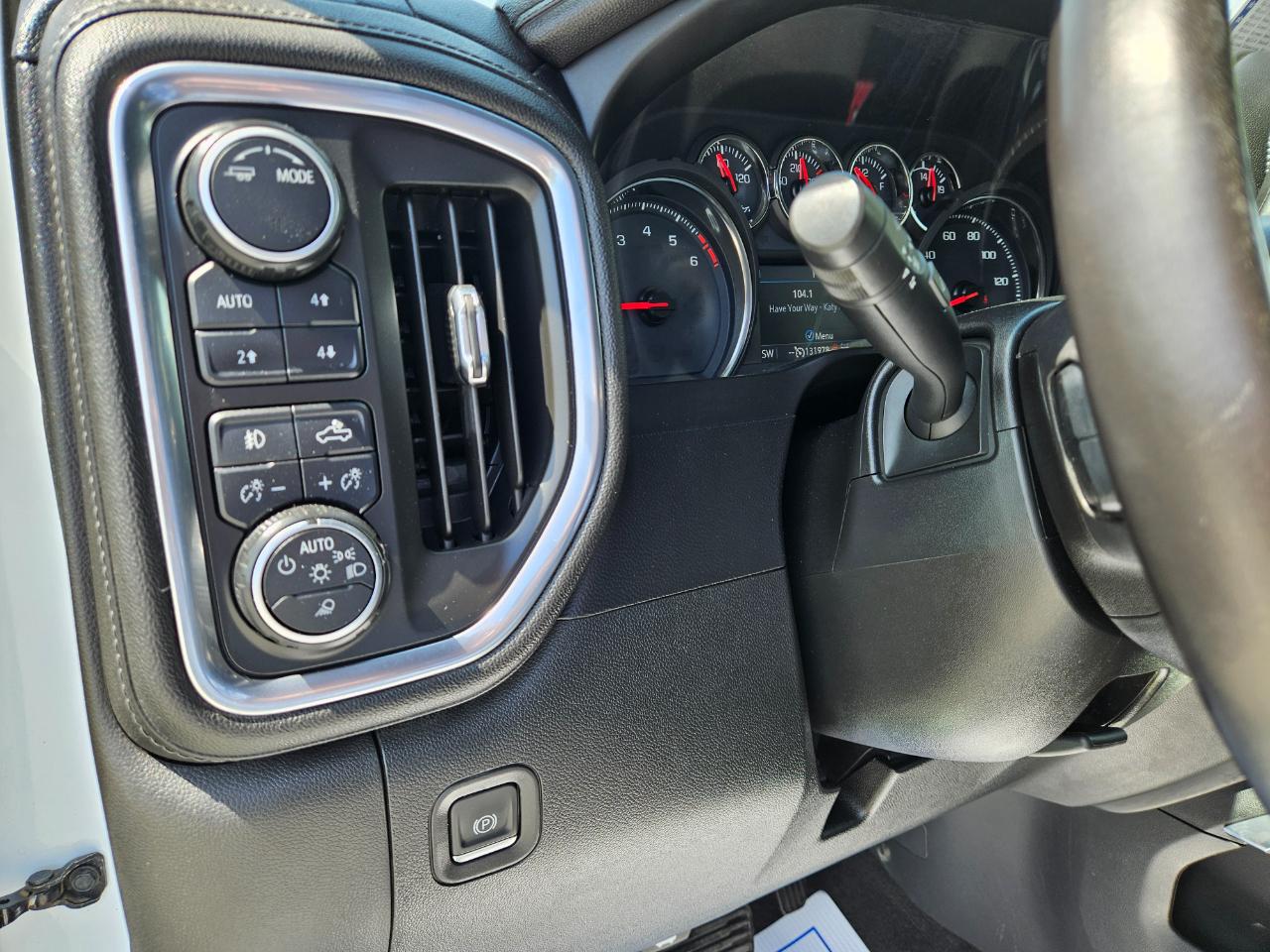 Chevrolet Silverado 2500HD LTZ Crew Cab Short Box 4WD 2020