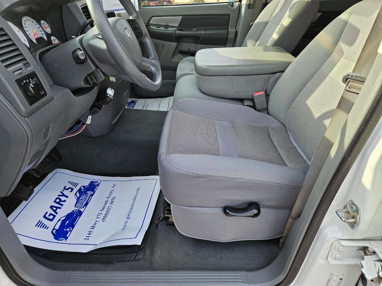 Dodge Ram 2500 4WD Mega Cab 160.5" SXT 2009