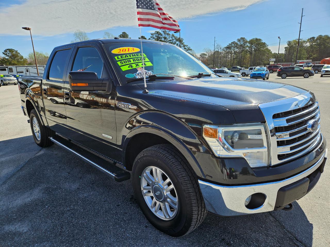 Ford F-150 4WD SuperCrew 145" Lariat 2013