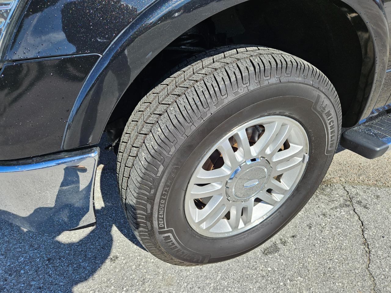 Ford F-150 4WD SuperCrew 145" Lariat 2013