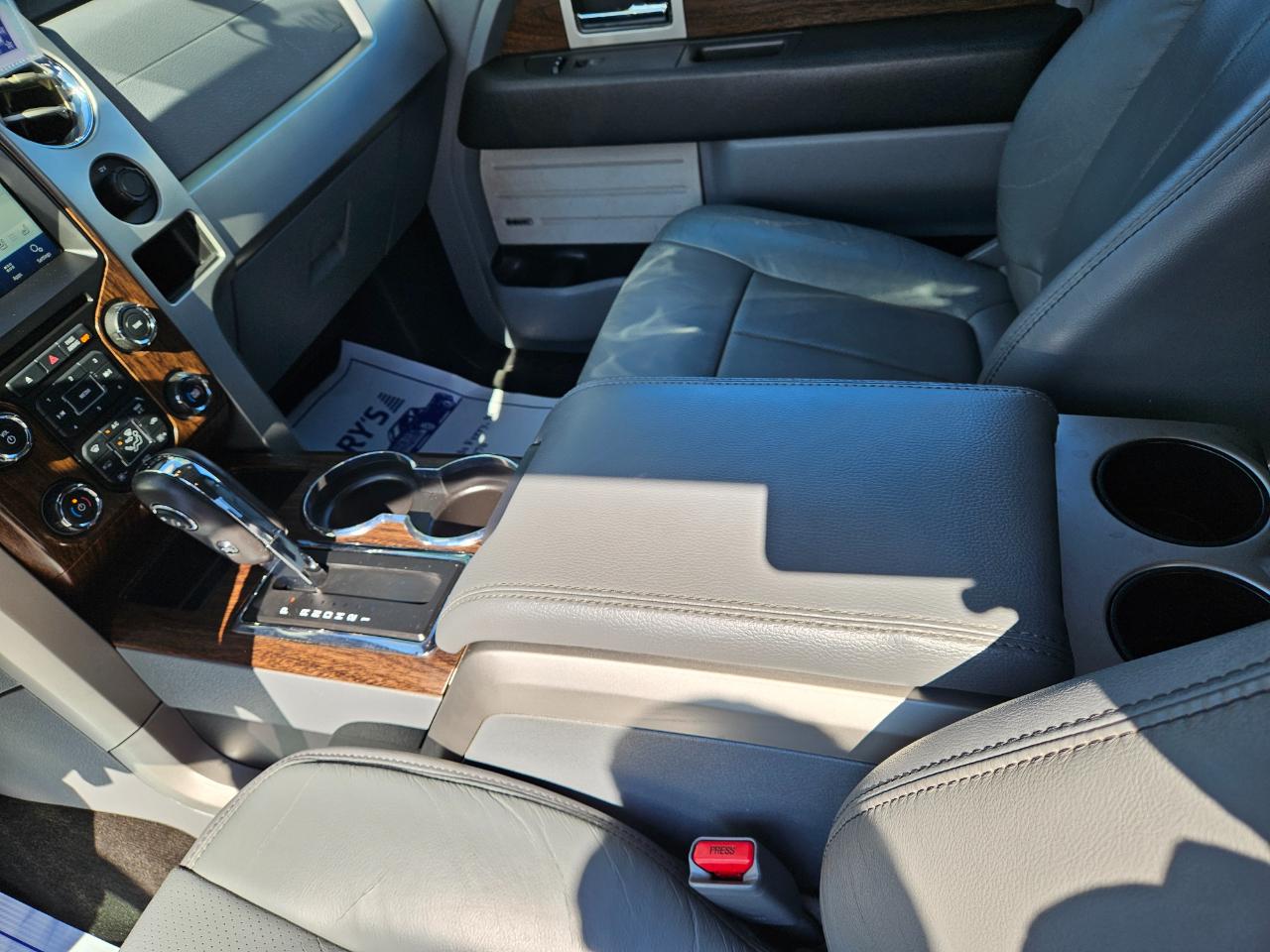 Ford F-150 4WD SuperCrew 145" Lariat 2013