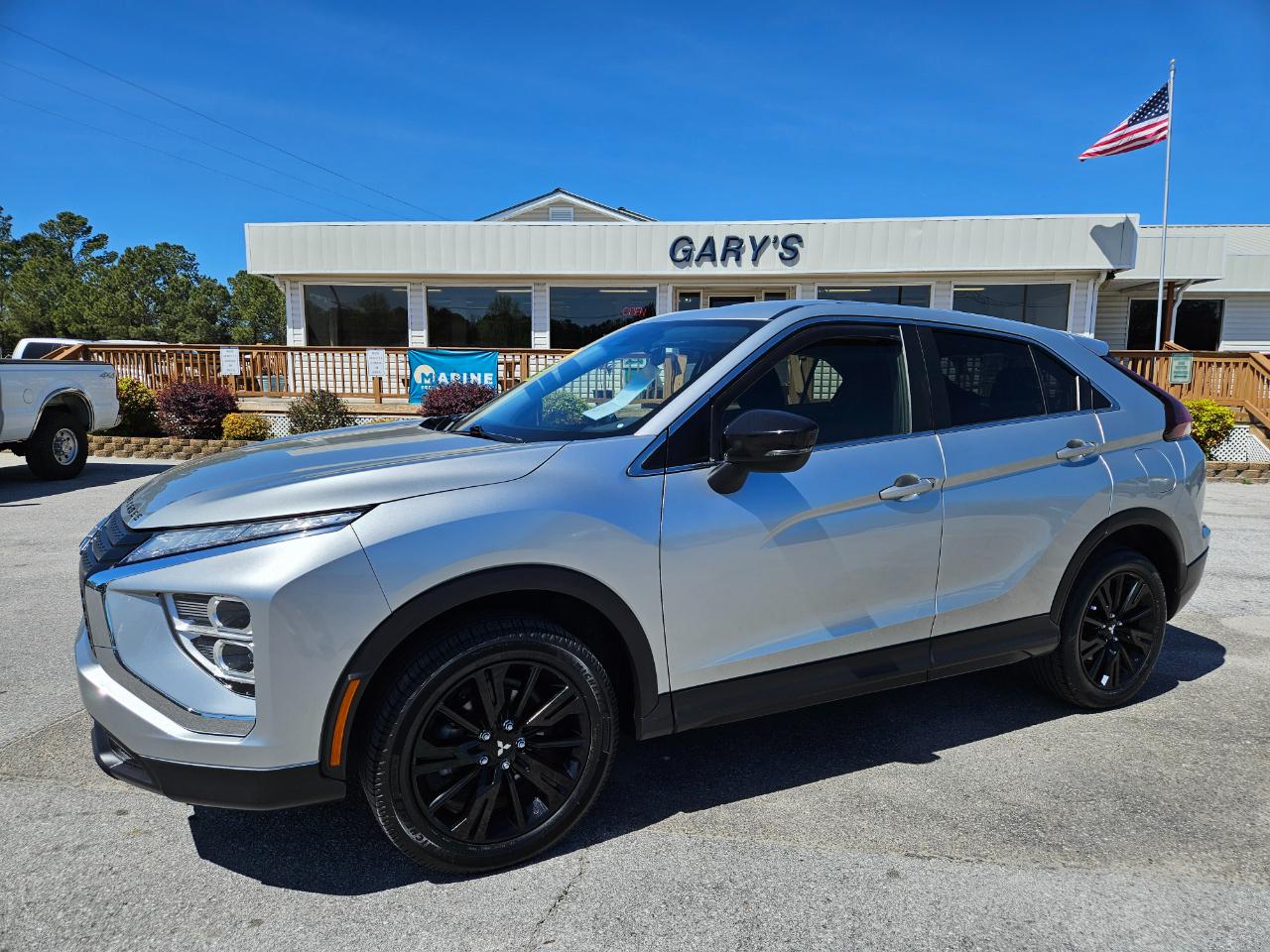 View vehicle photo 2