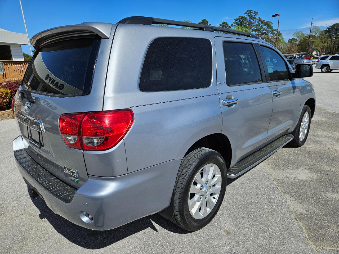 Toyota Sequoia Platinum 4D SUV 4WD 2016