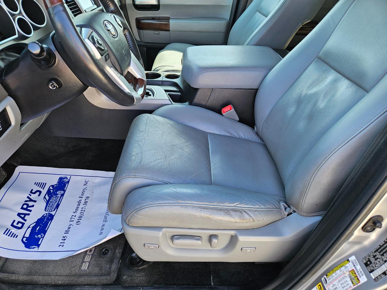 Toyota Sequoia Platinum 4D SUV 4WD 2016