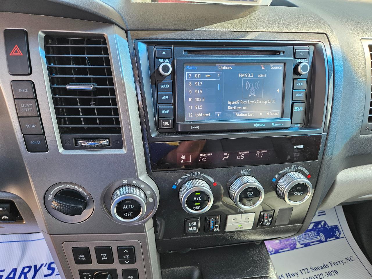 Toyota Sequoia Platinum 4D SUV 4WD 2016