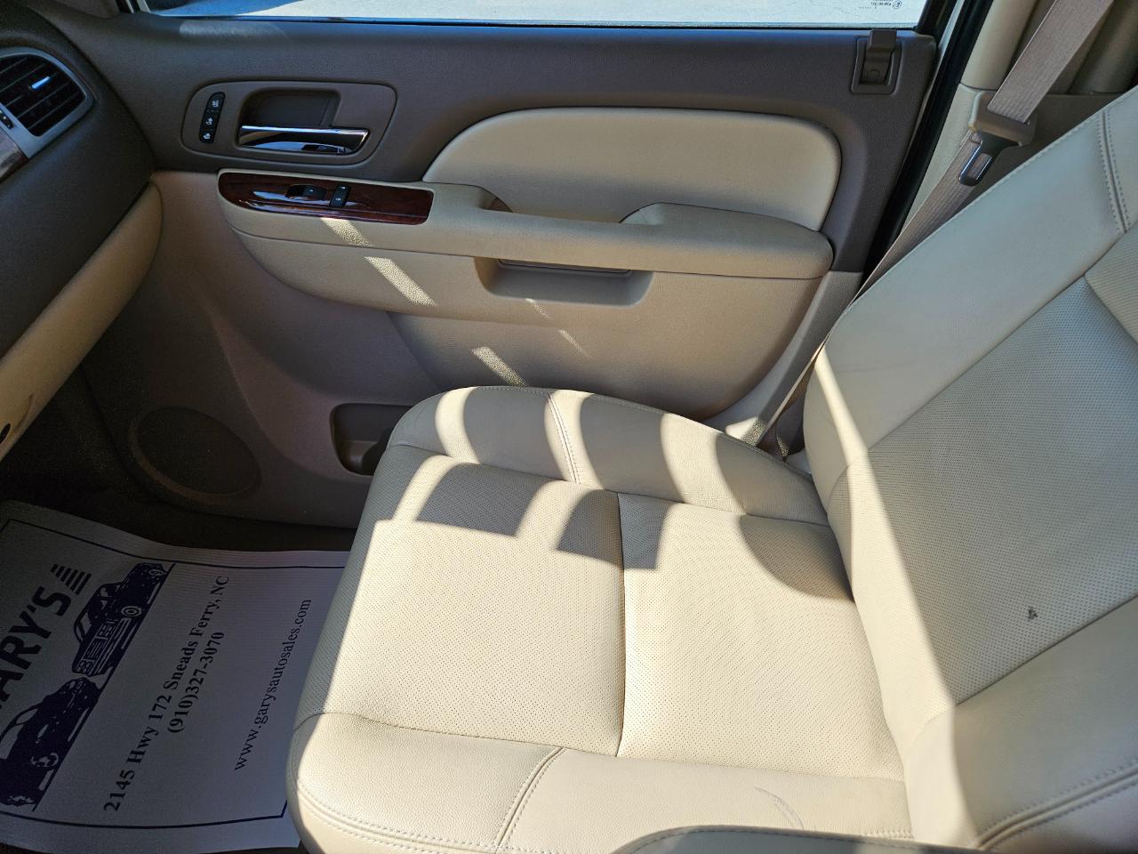 Chevrolet Suburban 4WD 4dr 1500 LTZ 2013